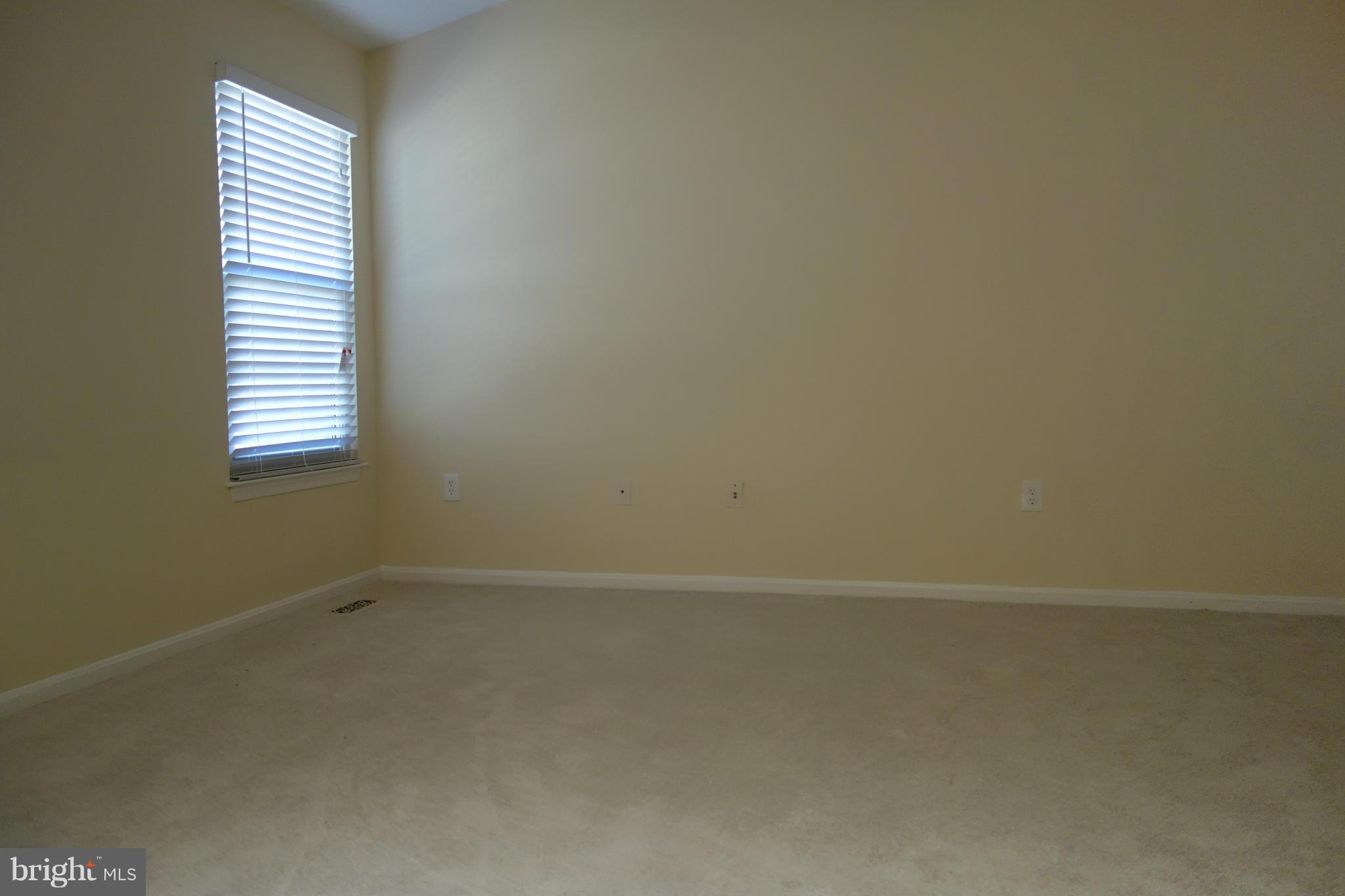 HUNTER VILLAGE - Residential