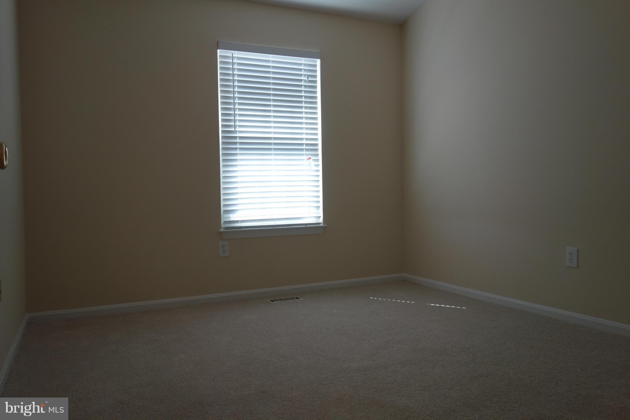 HUNTER VILLAGE - Residential