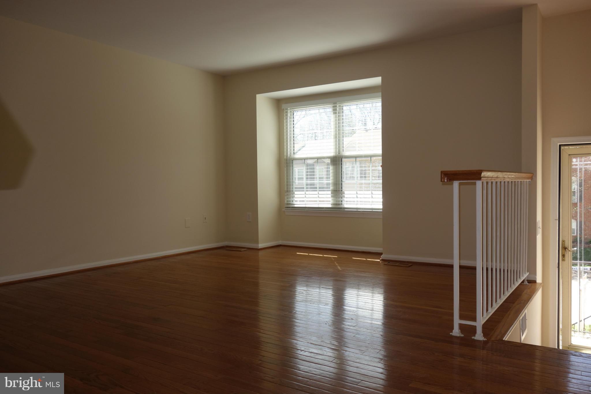 HUNTER VILLAGE - Residential