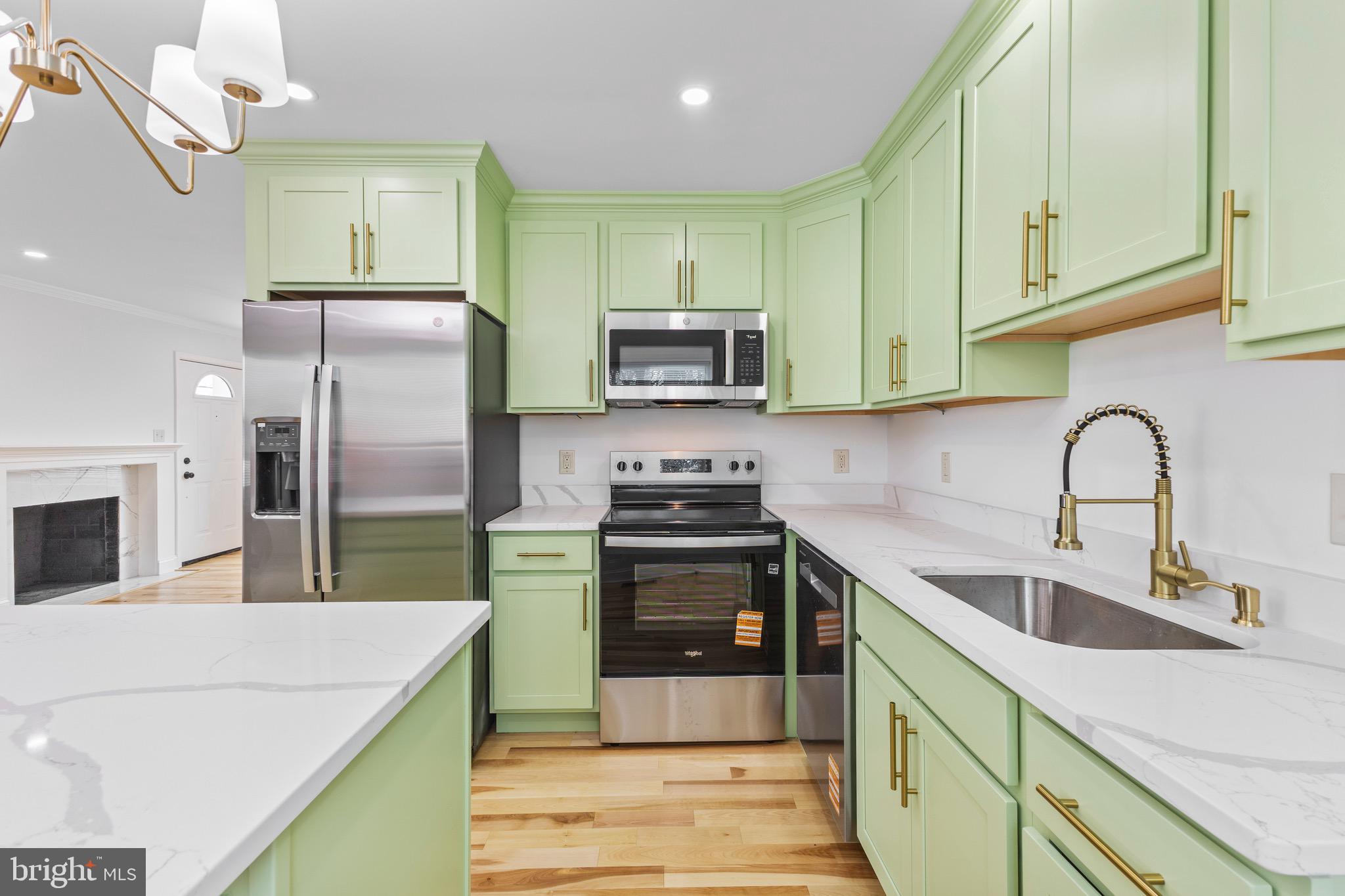 3213 GREENCASTLE ROAD