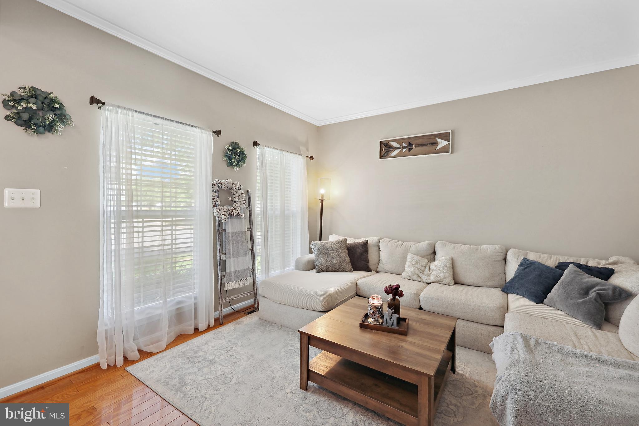 5959 LYCEUM LANE