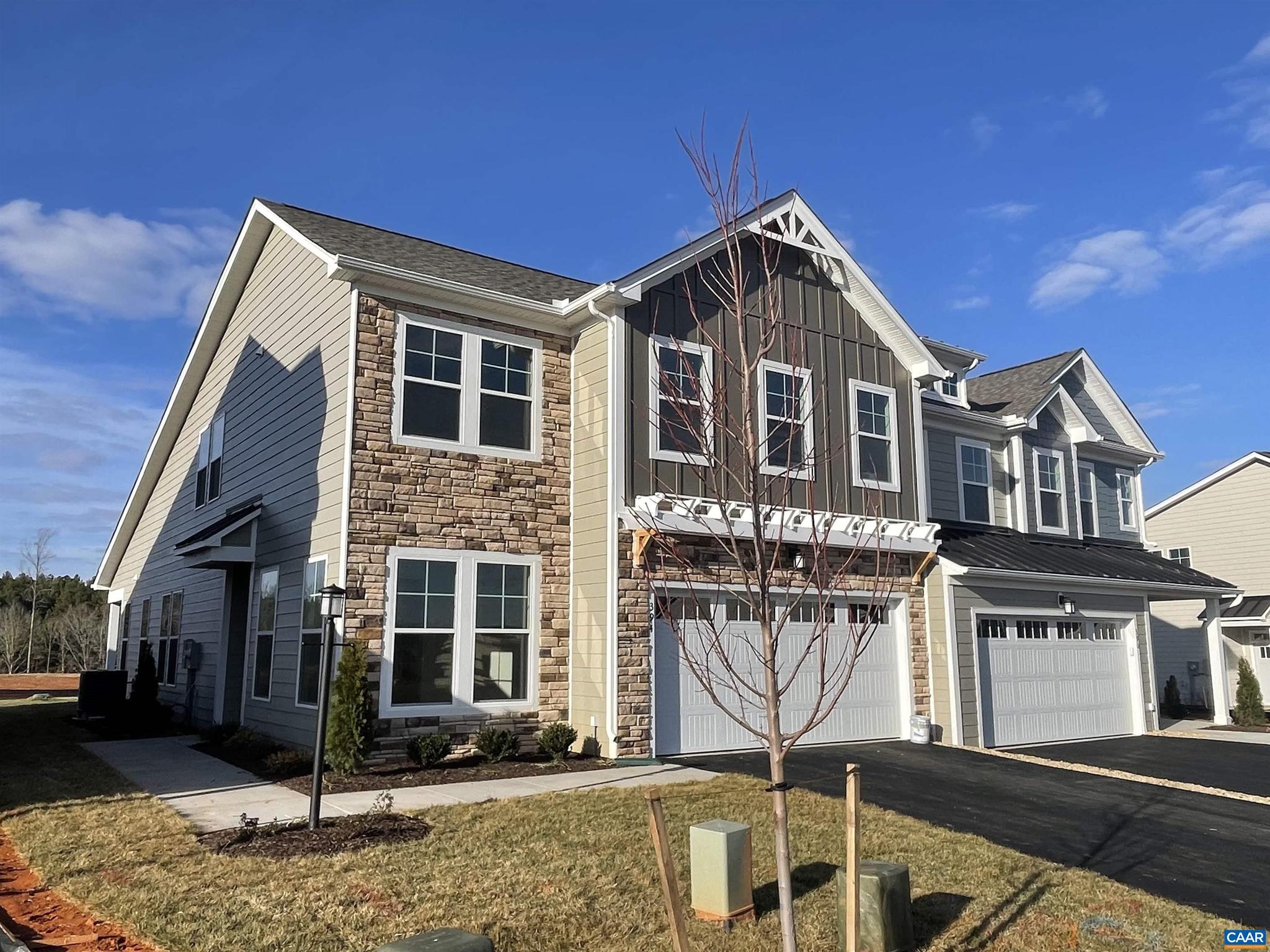 SPRING CREEK - Residential