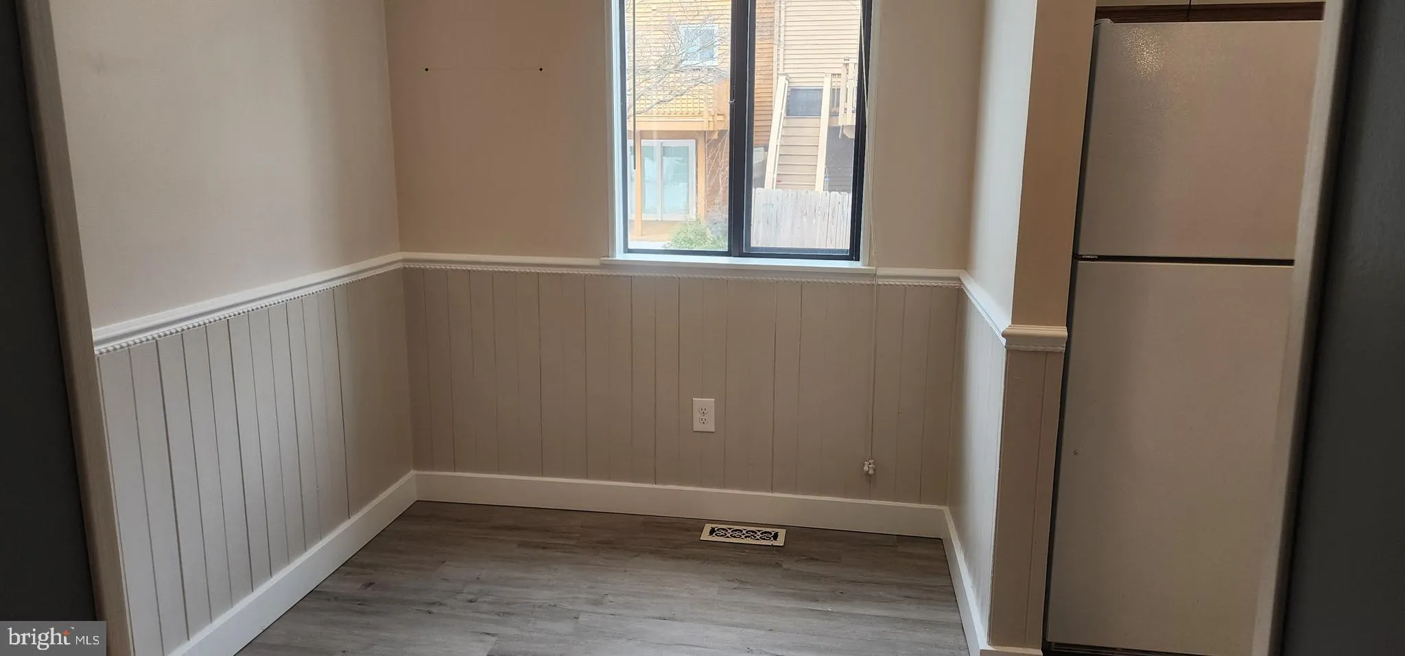 Reisterstown, Maryland 21136, United States, 3 Bedrooms Bedrooms, ,2 BathroomsBathrooms,Residential,Pending,16851