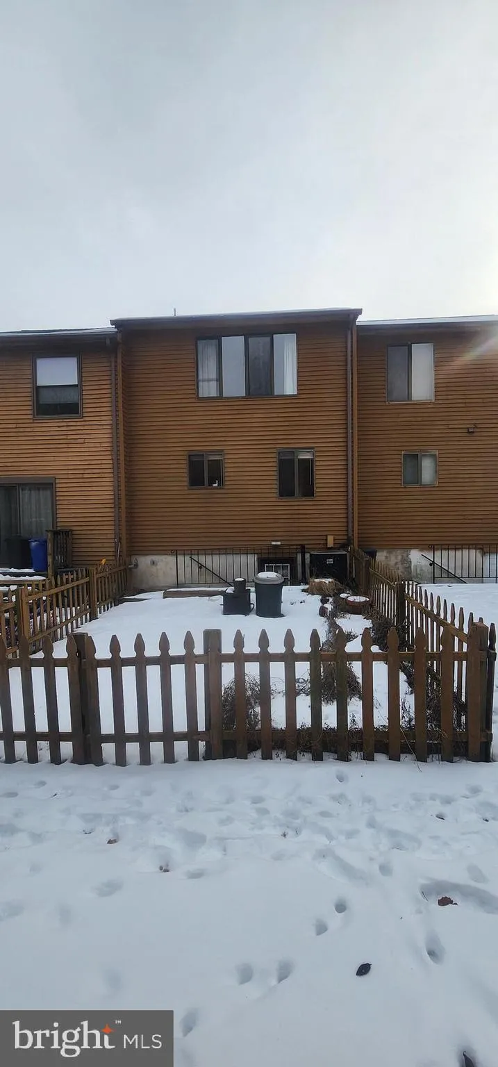 Reisterstown, Maryland 21136, United States, 3 Bedrooms Bedrooms, ,2 BathroomsBathrooms,Residential,Pending,16851