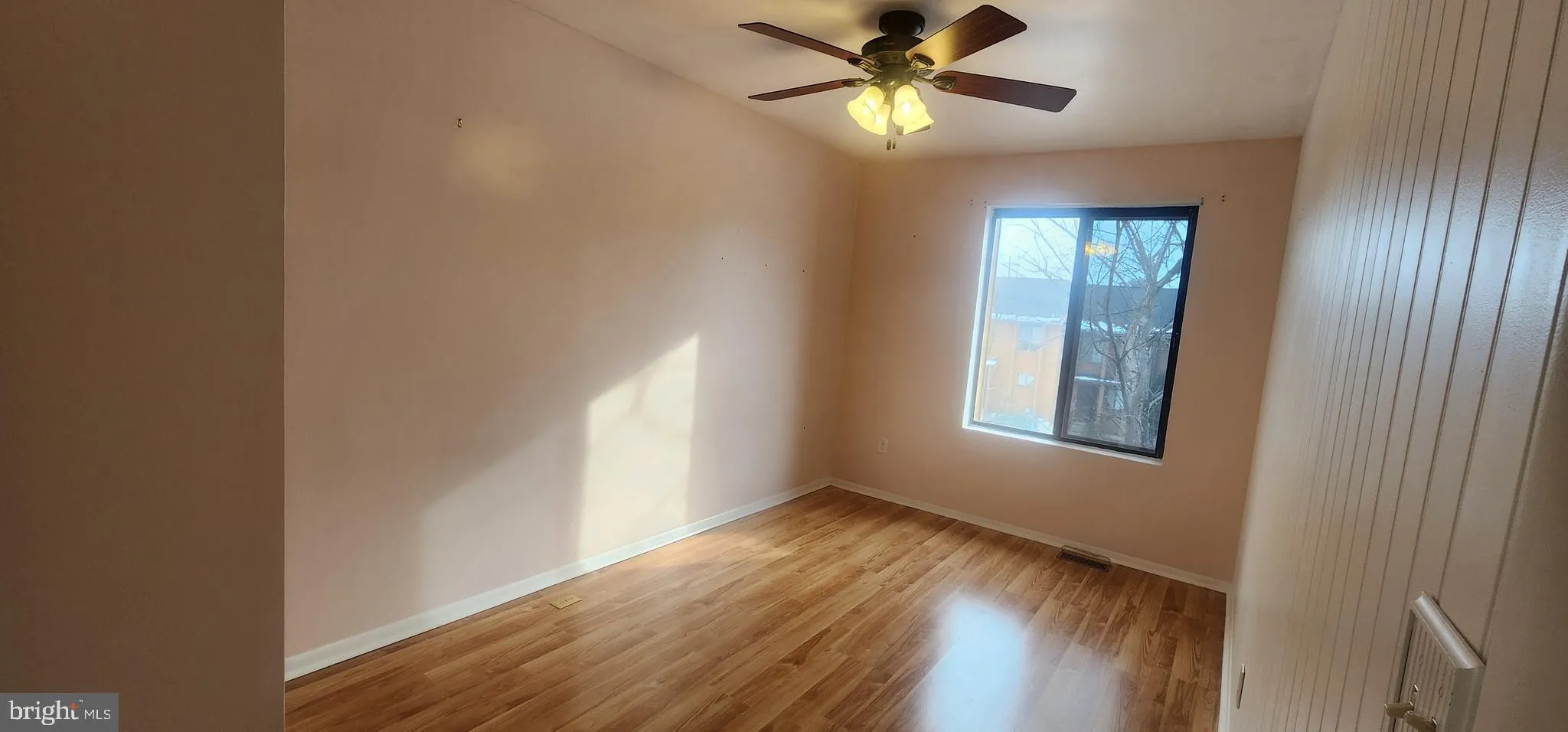 Reisterstown, Maryland 21136, United States, 3 Bedrooms Bedrooms, ,2 BathroomsBathrooms,Residential,Pending,16851