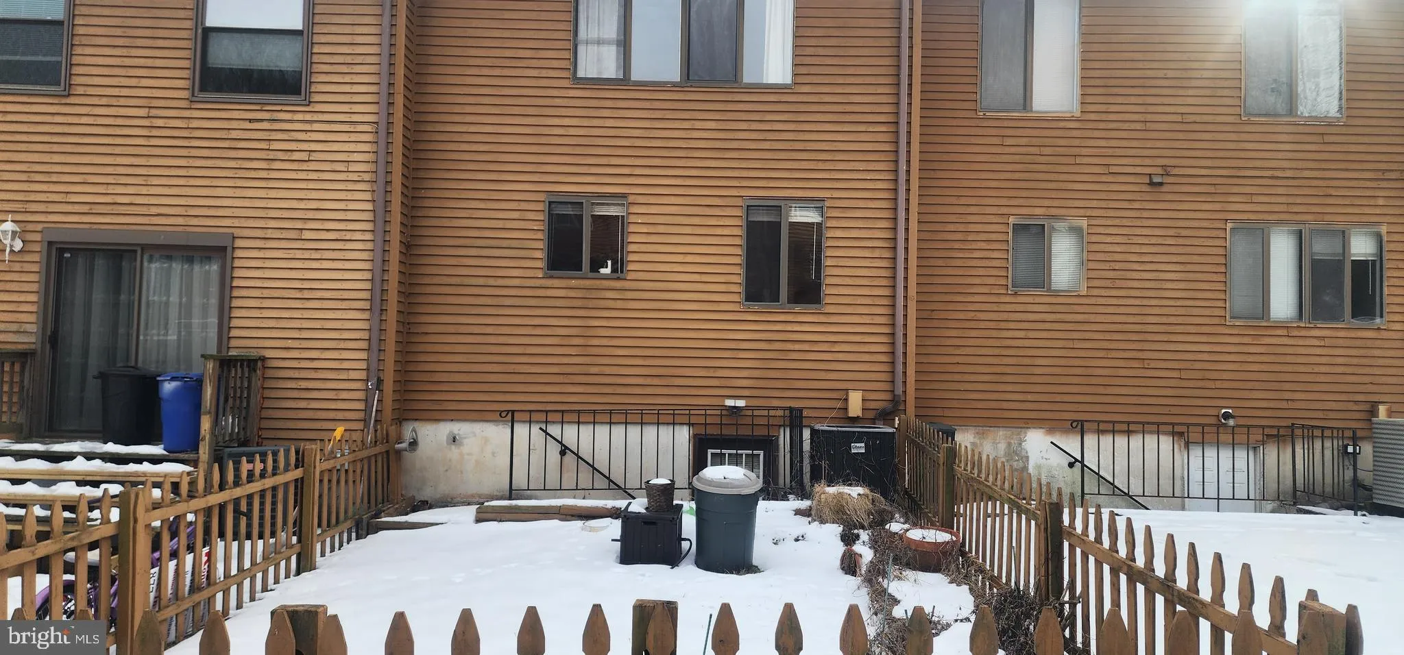 Reisterstown, Maryland 21136, United States, 3 Bedrooms Bedrooms, ,2 BathroomsBathrooms,Residential,Pending,16851