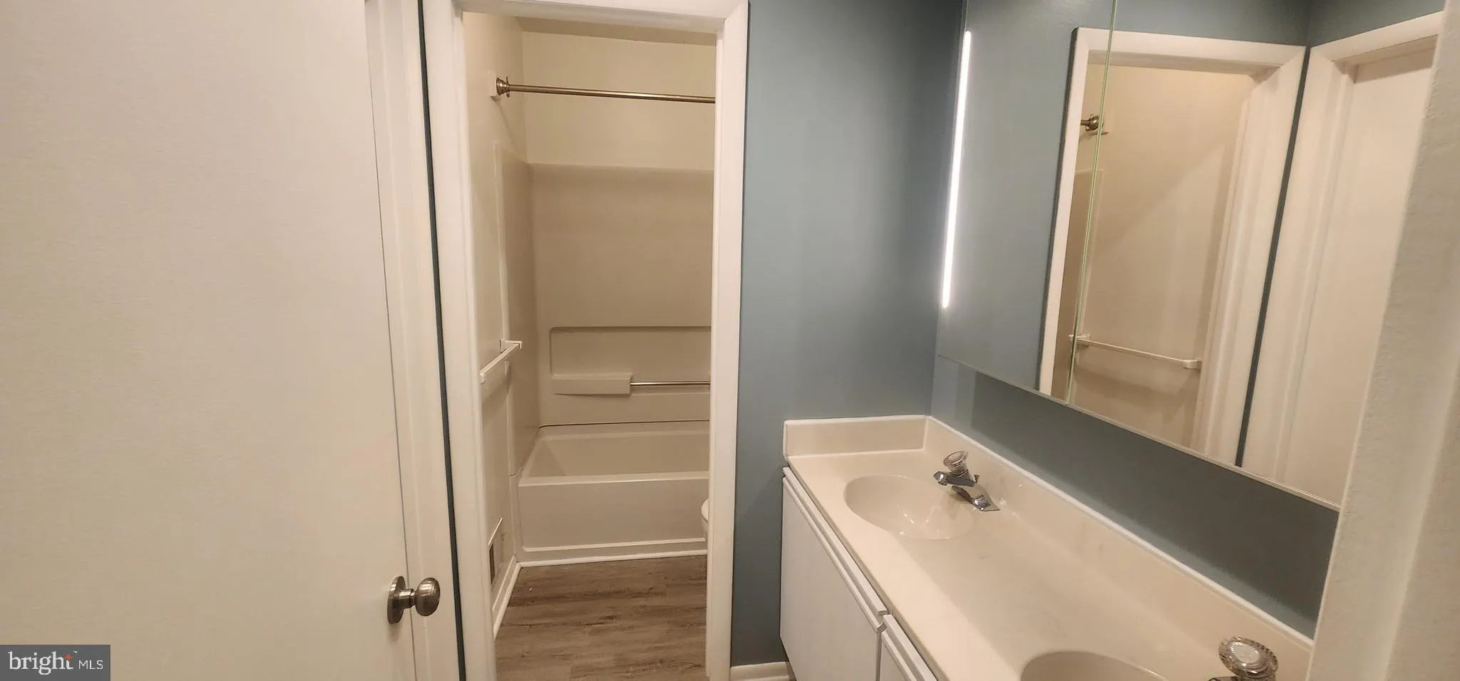 Reisterstown, Maryland 21136, United States, 3 Bedrooms Bedrooms, ,2 BathroomsBathrooms,Residential,Pending,16851