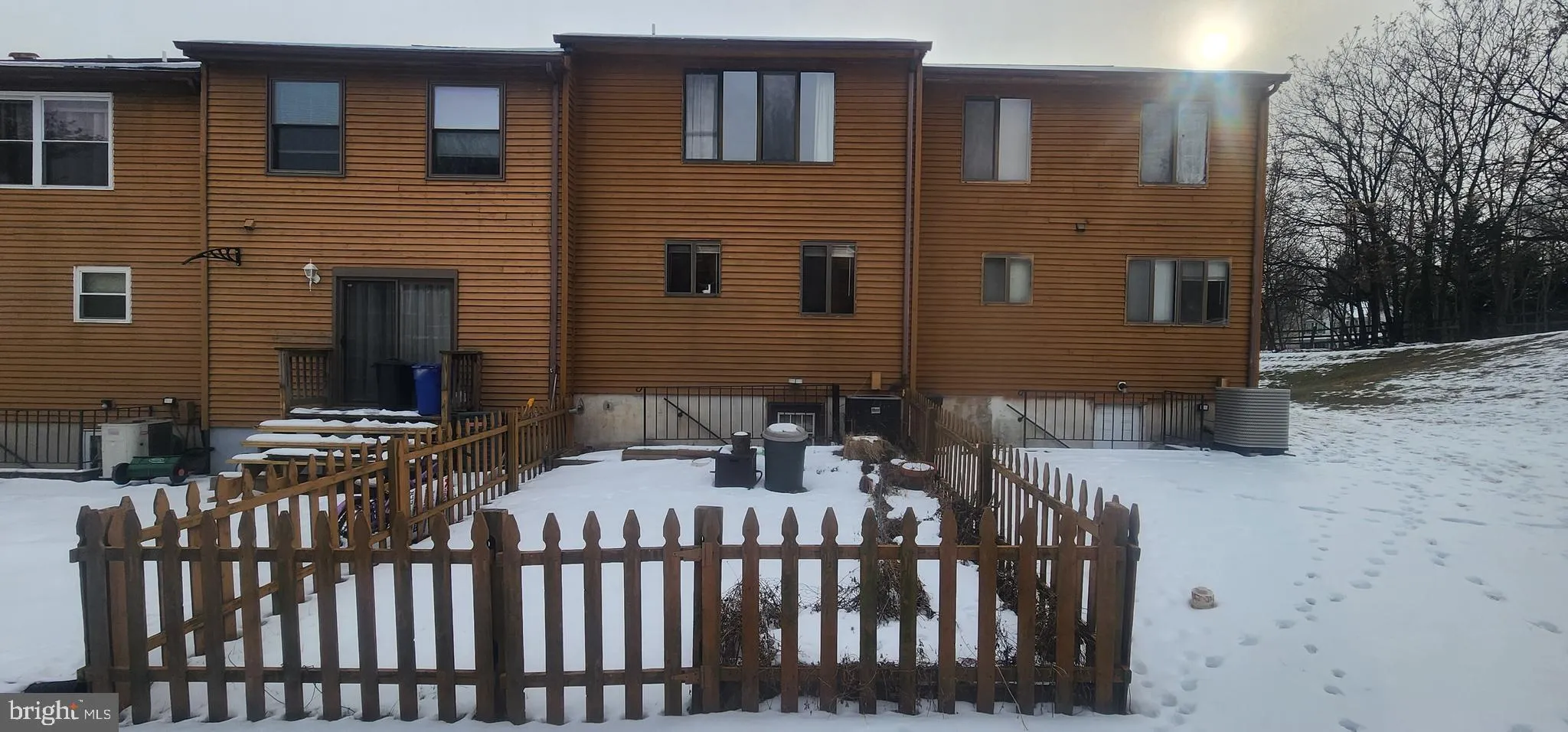 Reisterstown, Maryland 21136, United States, 3 Bedrooms Bedrooms, ,2 BathroomsBathrooms,Residential,Pending,16851