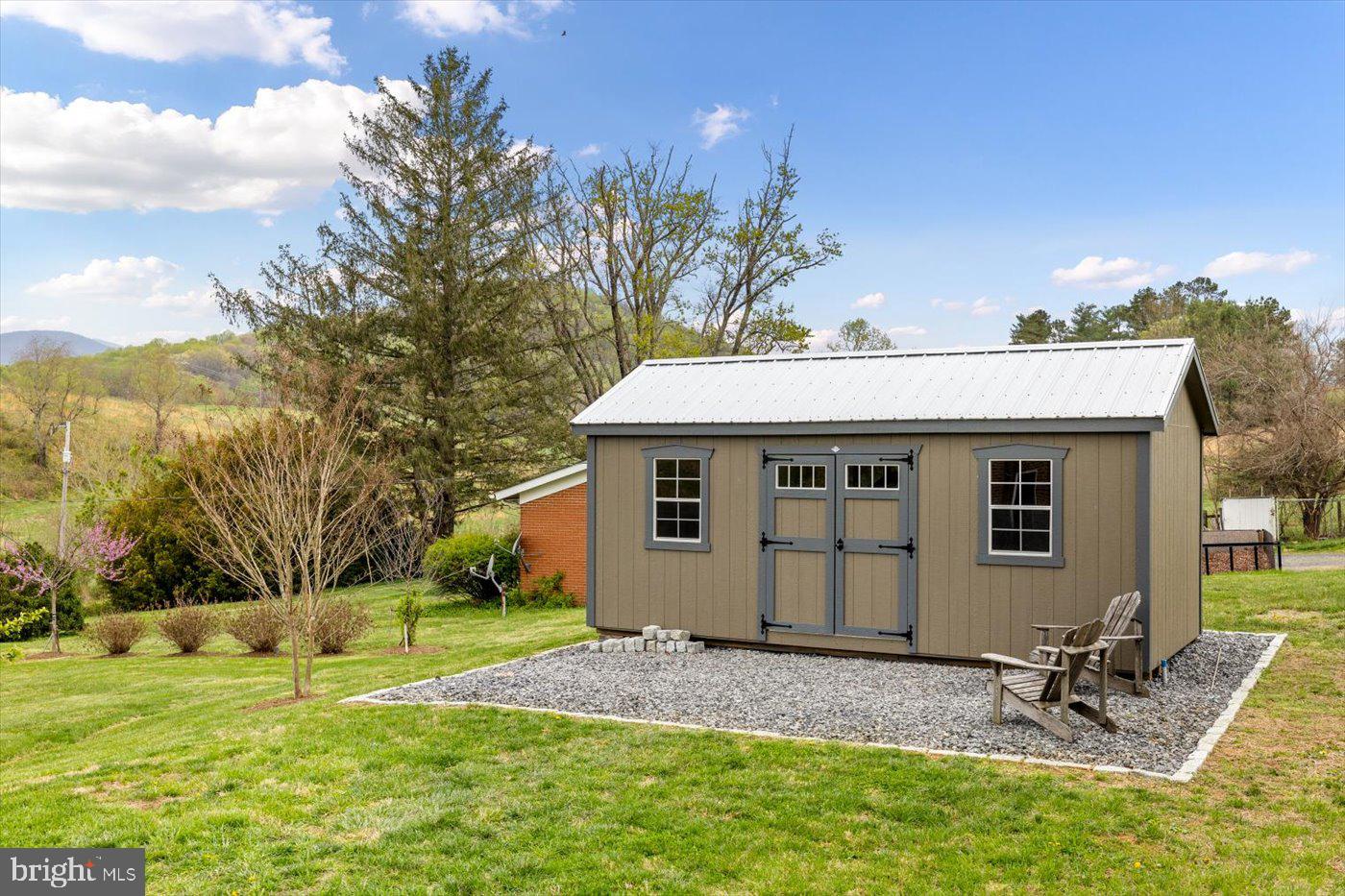 WOODVILLE - Residential