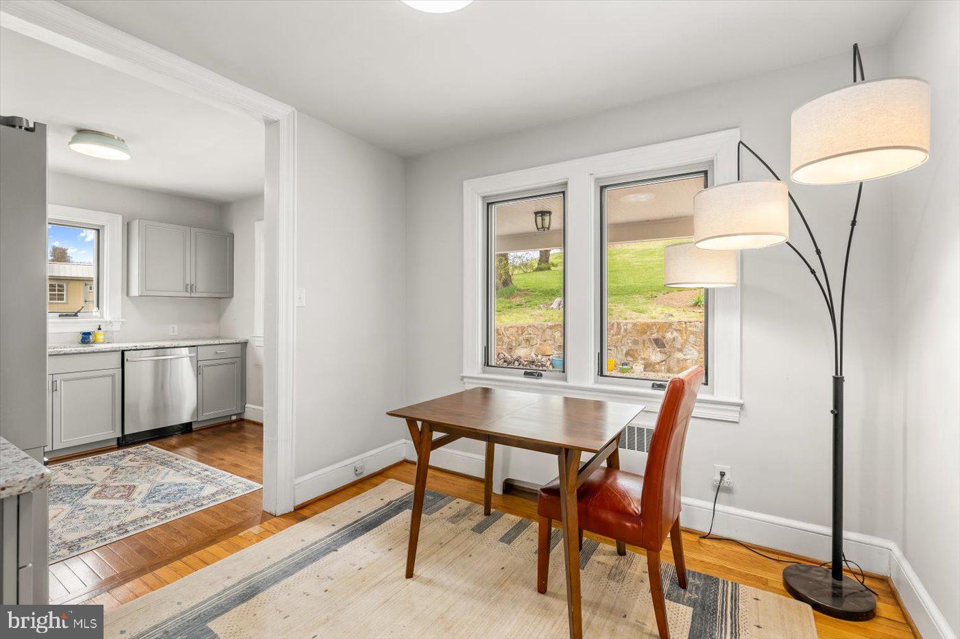 WOODVILLE - Residential