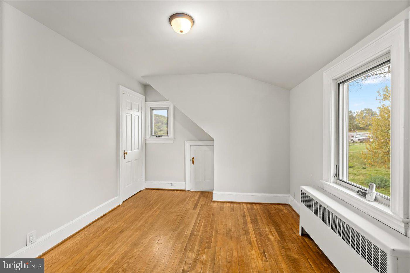 WOODVILLE - Residential