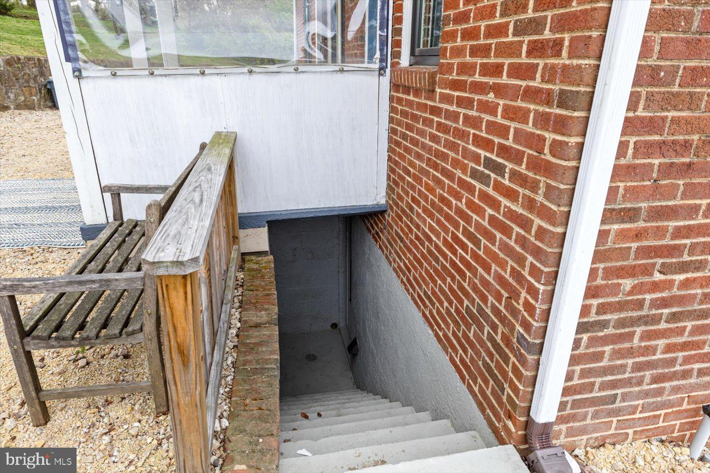 WOODVILLE - Residential