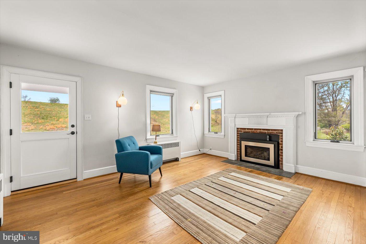 WOODVILLE - Residential