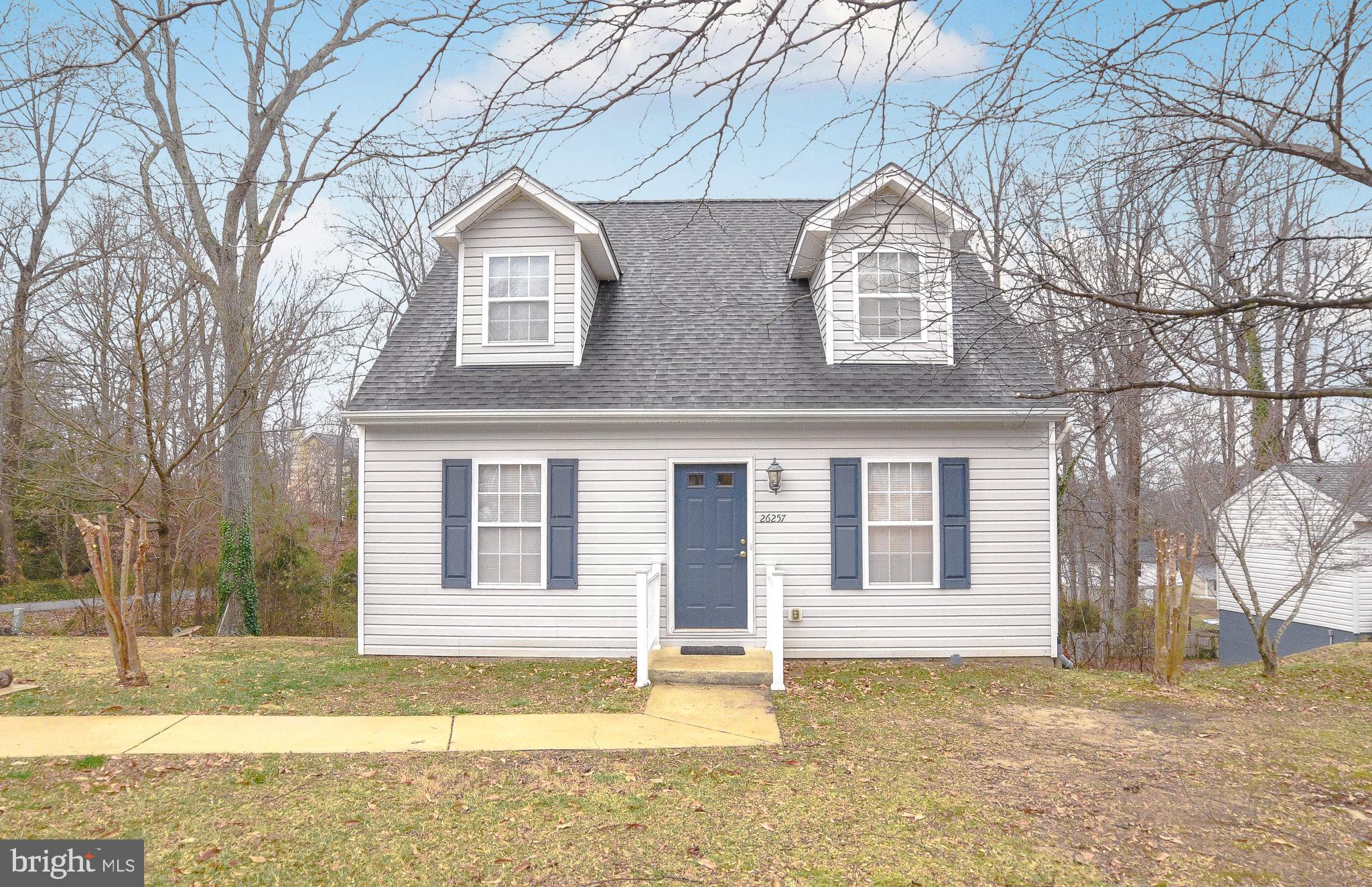 HOLLYWOOD SHORES - Residential