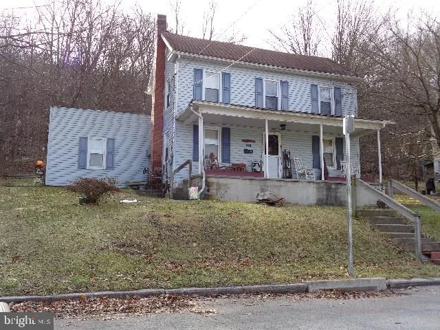 516 Highland Avenue, Burnham, PA 17009
