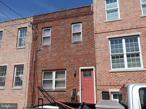 Photo for 2011 CARPENTER STREET
