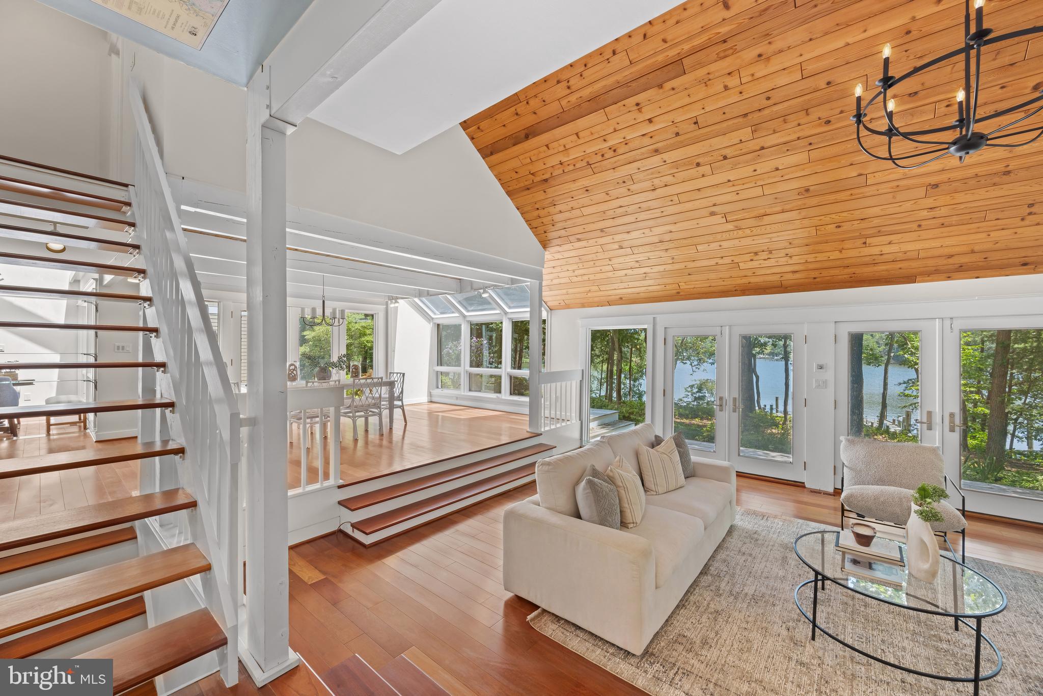 48 POPLAR POINT ROAD
