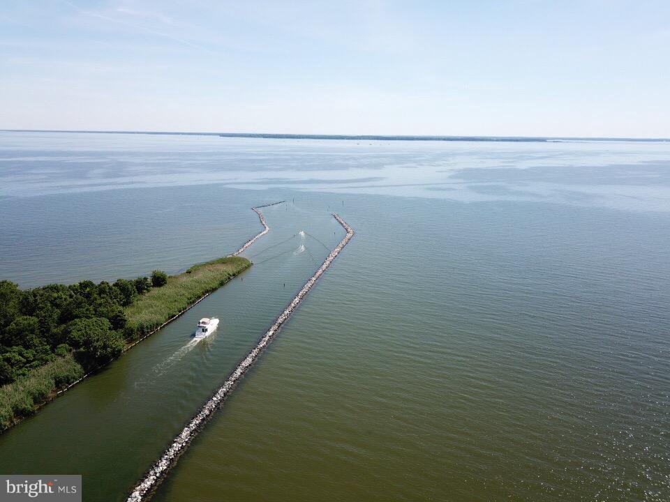 QUEENS LANDING - Residential