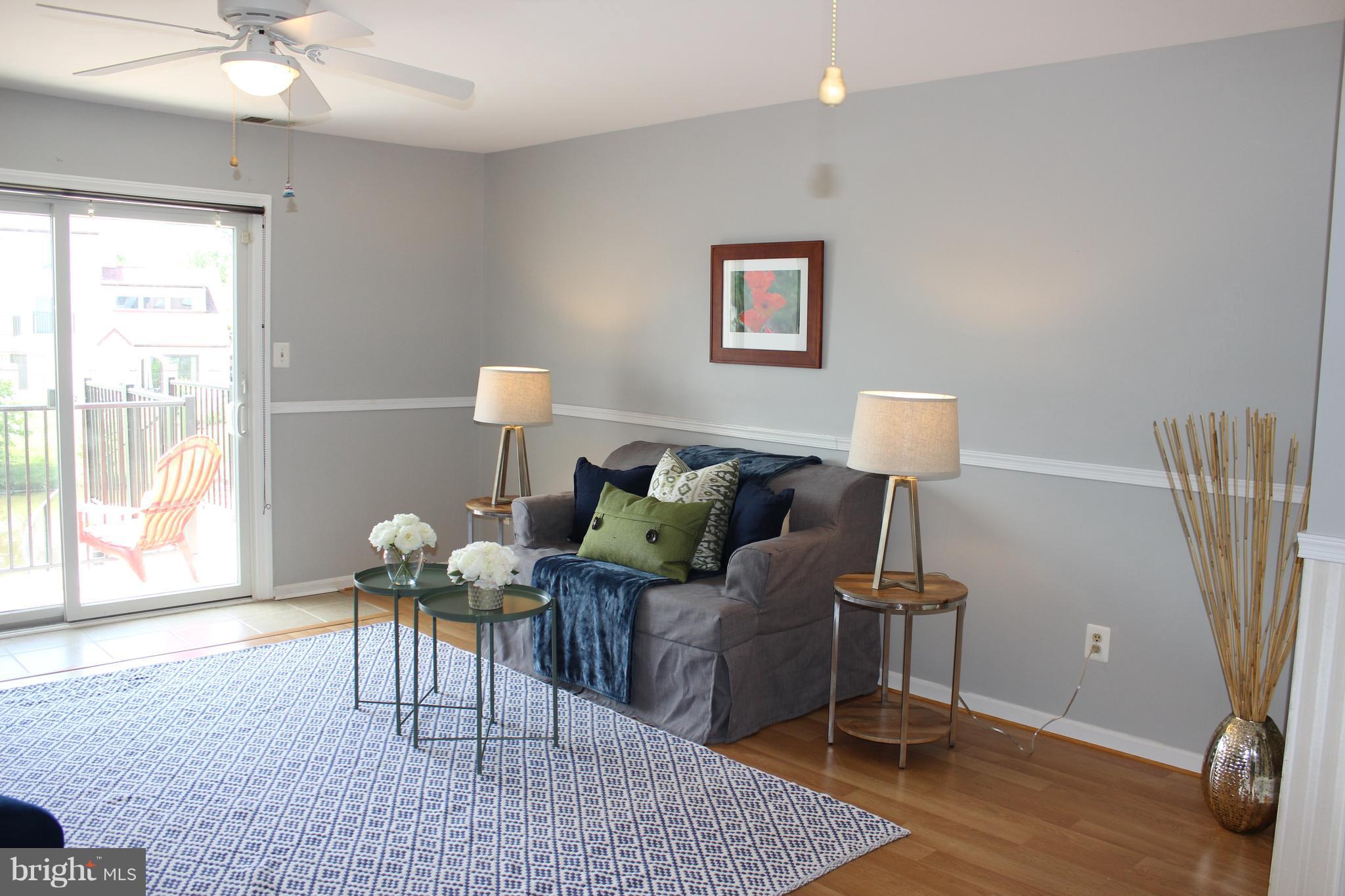 QUEENS LANDING - Residential