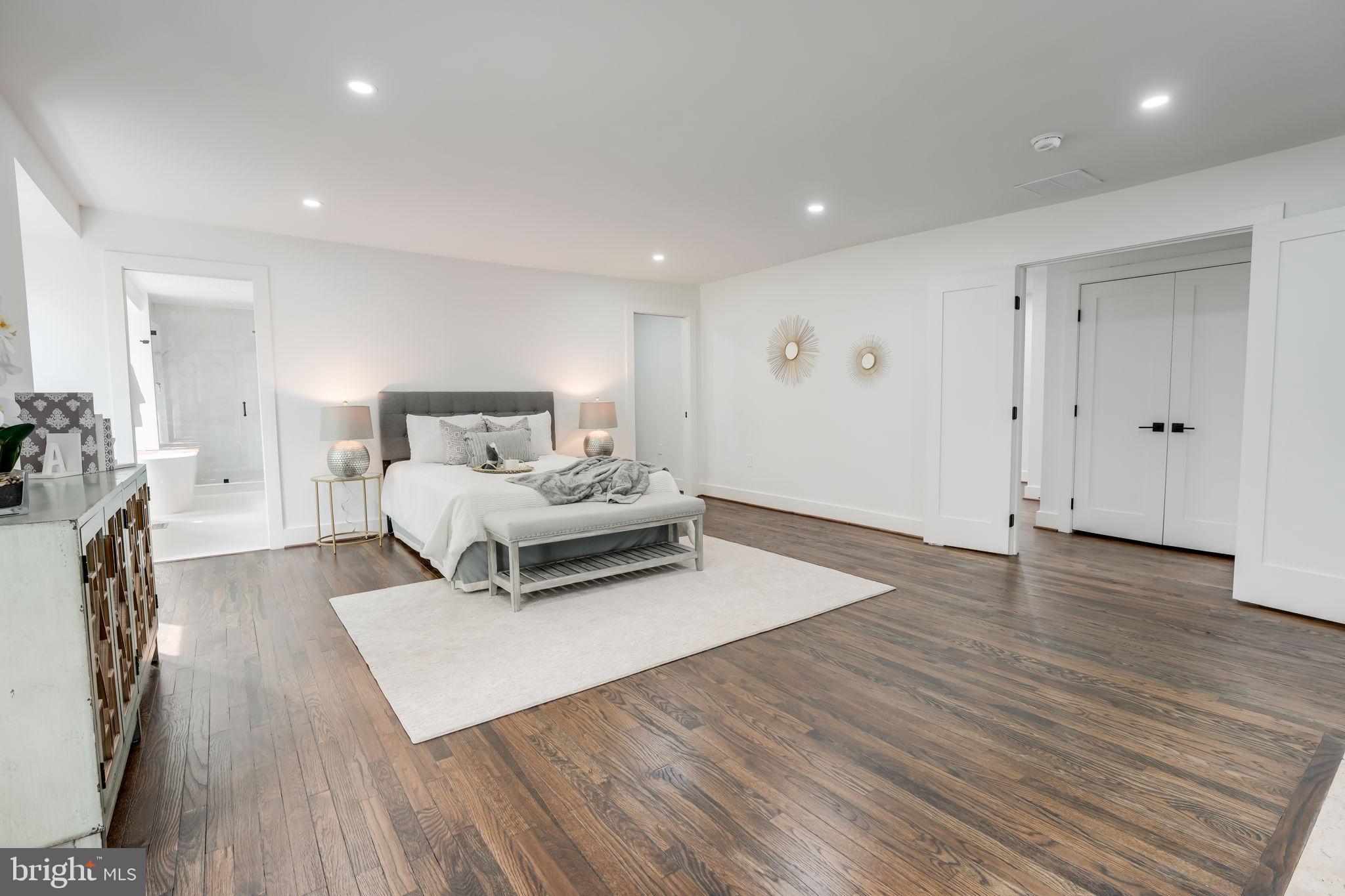 MERRYWOOD ON THE POTOMAC - Residential