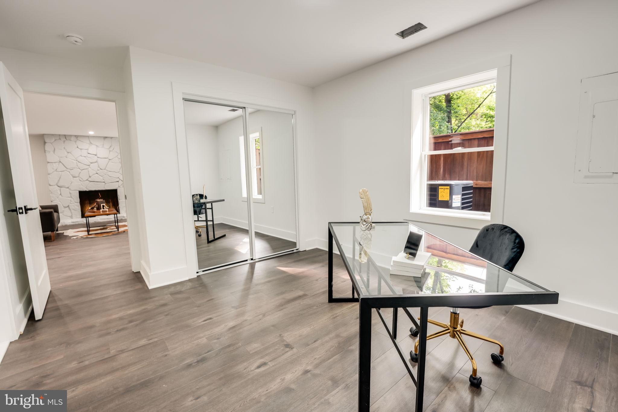 MERRYWOOD ON THE POTOMAC - Residential