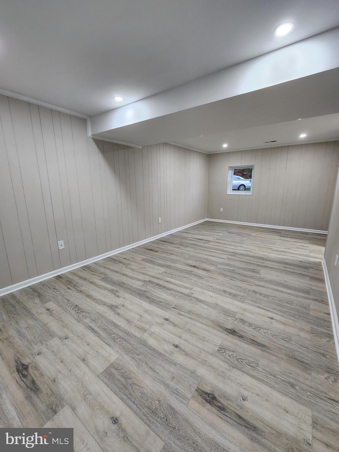 DALEVIEW MANOR - Residential