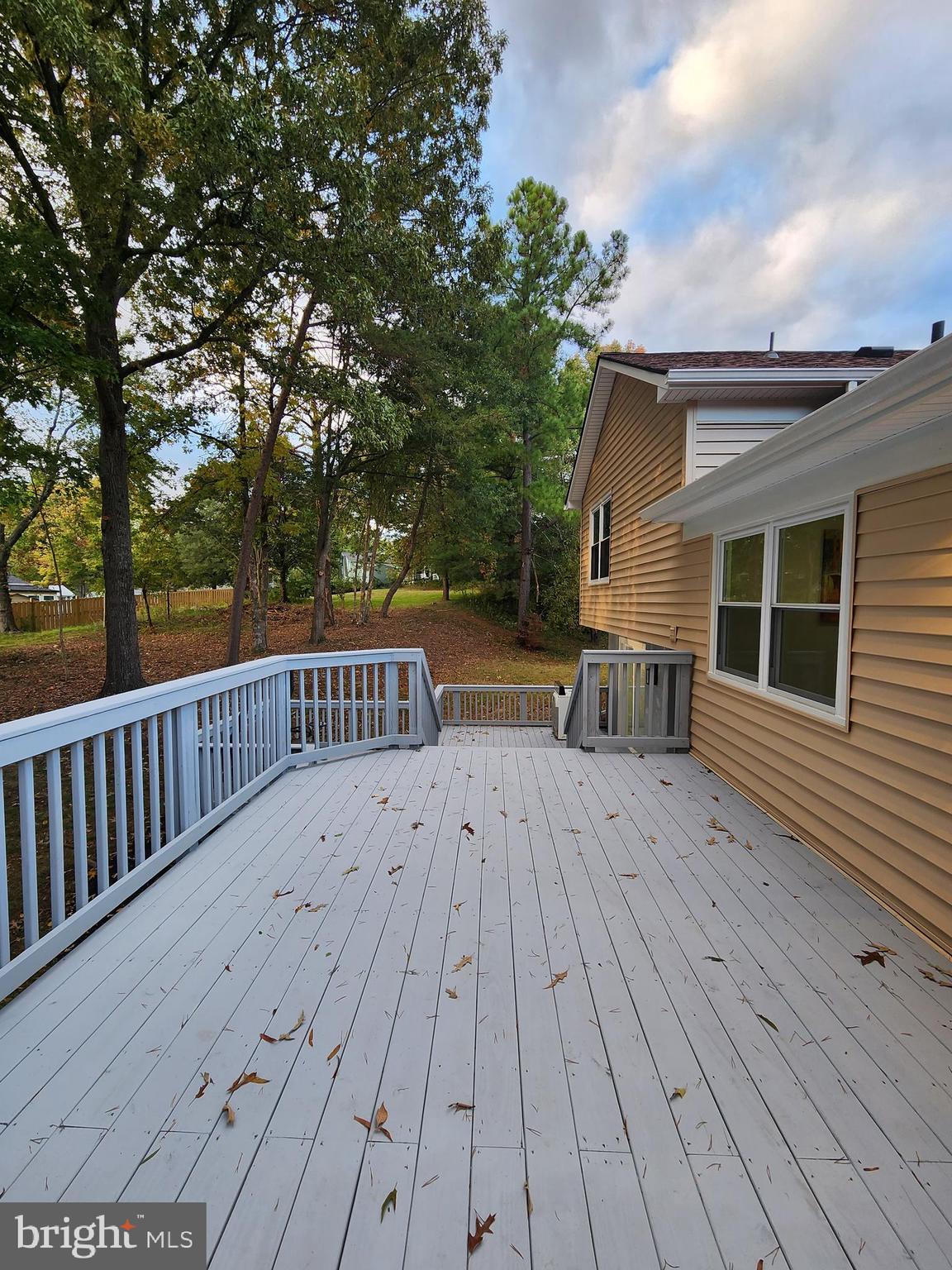 DALEVIEW MANOR - Residential