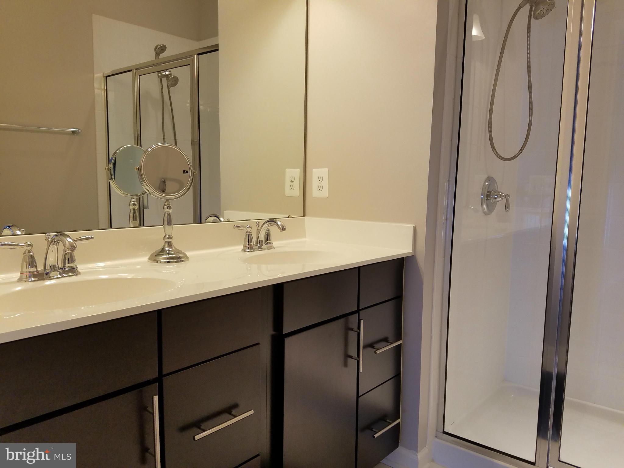 ARCOLA TOWN CENTER CONDO - Residential Lease