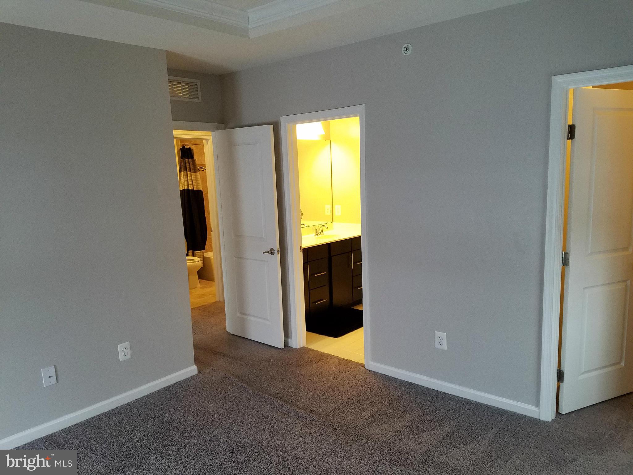 ARCOLA TOWN CENTER CONDO - Residential Lease