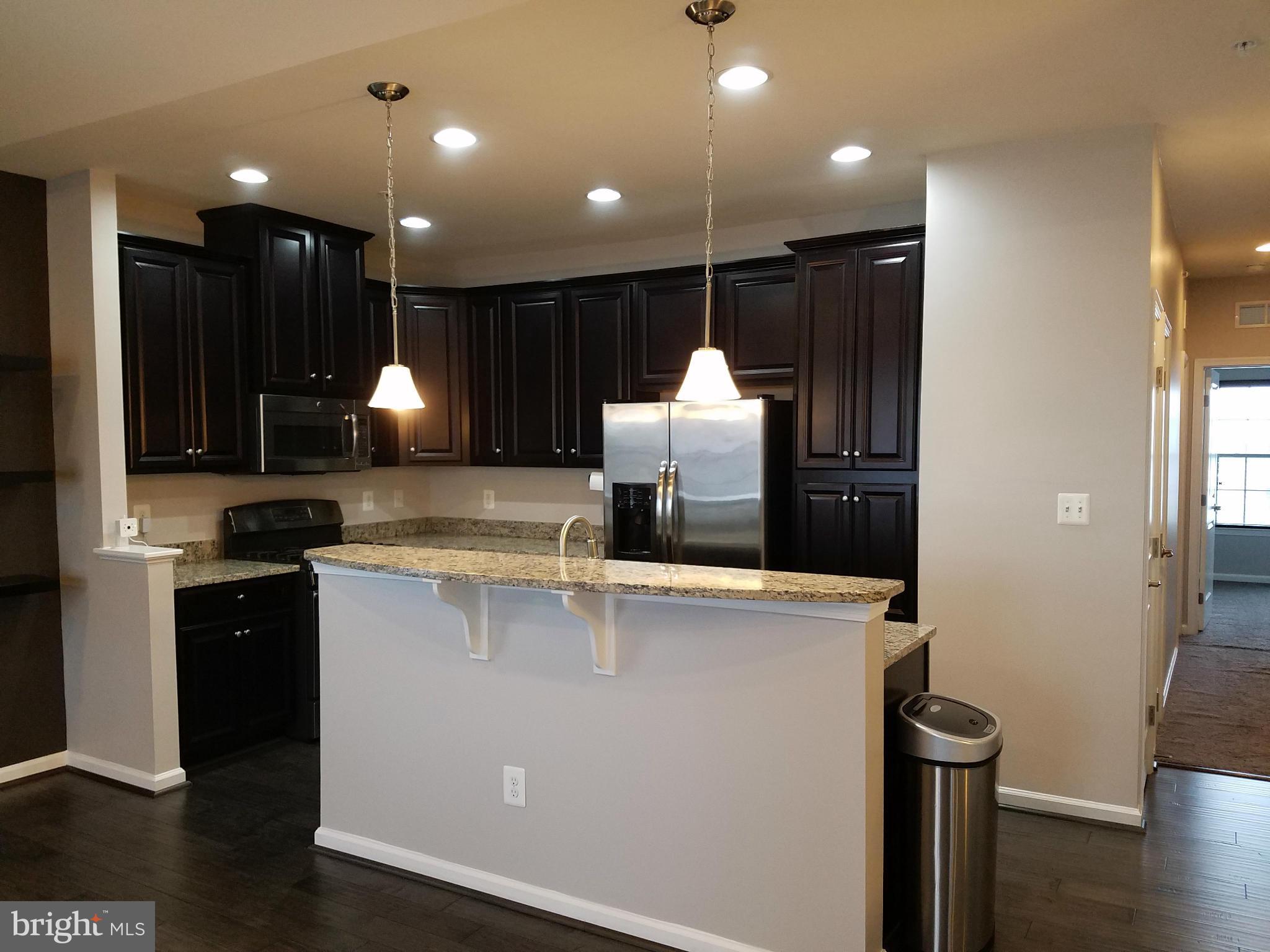 ARCOLA TOWN CENTER CONDO - Residential Lease