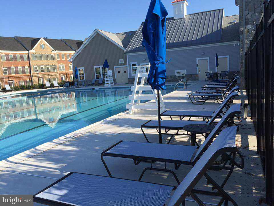 ARCOLA TOWN CENTER CONDO - Residential Lease