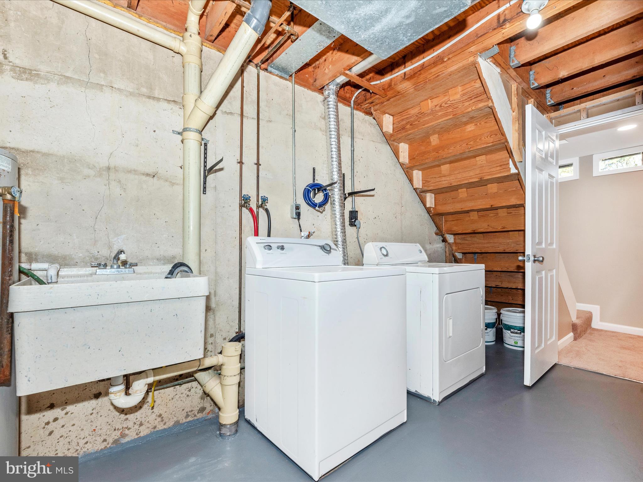 BROOKSHIRE - Residential