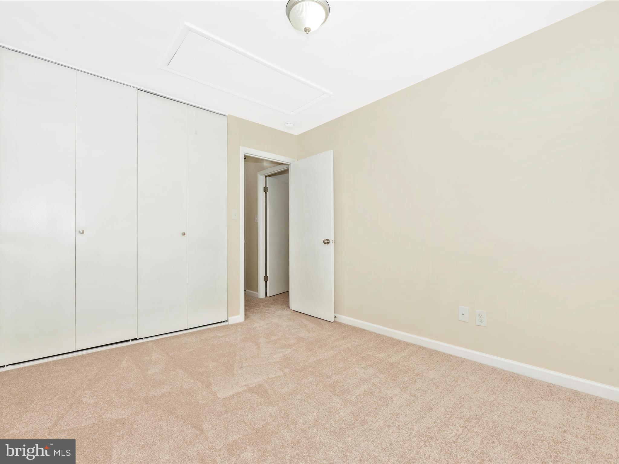 BROOKSHIRE - Residential