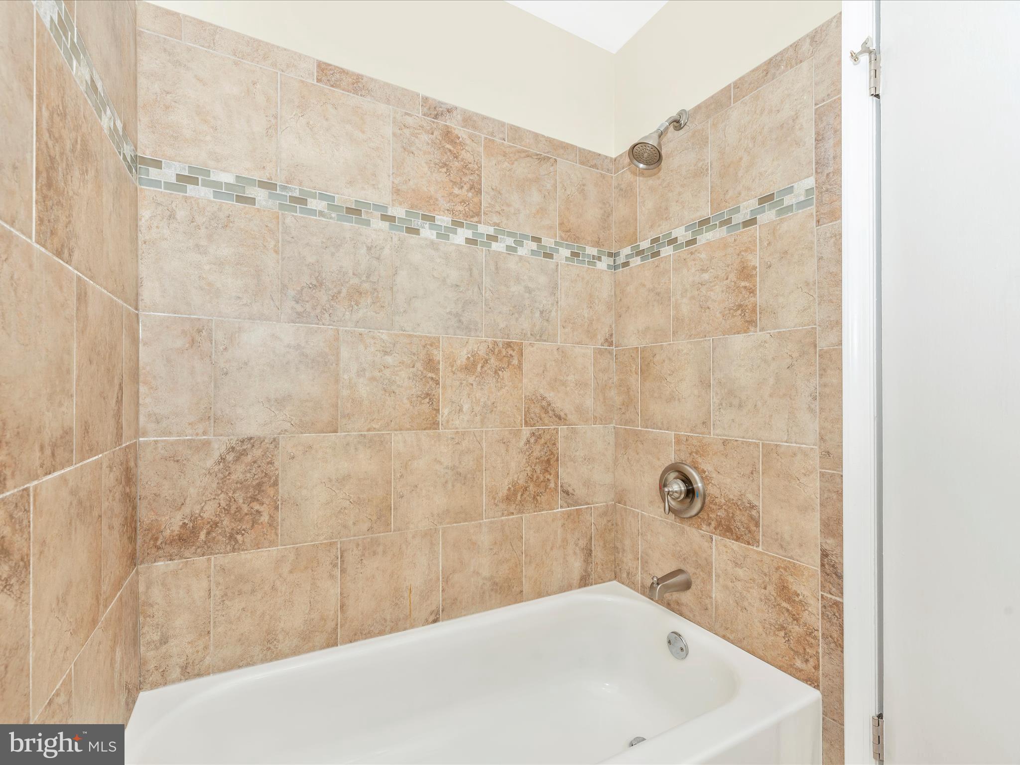 BROOKSHIRE - Residential