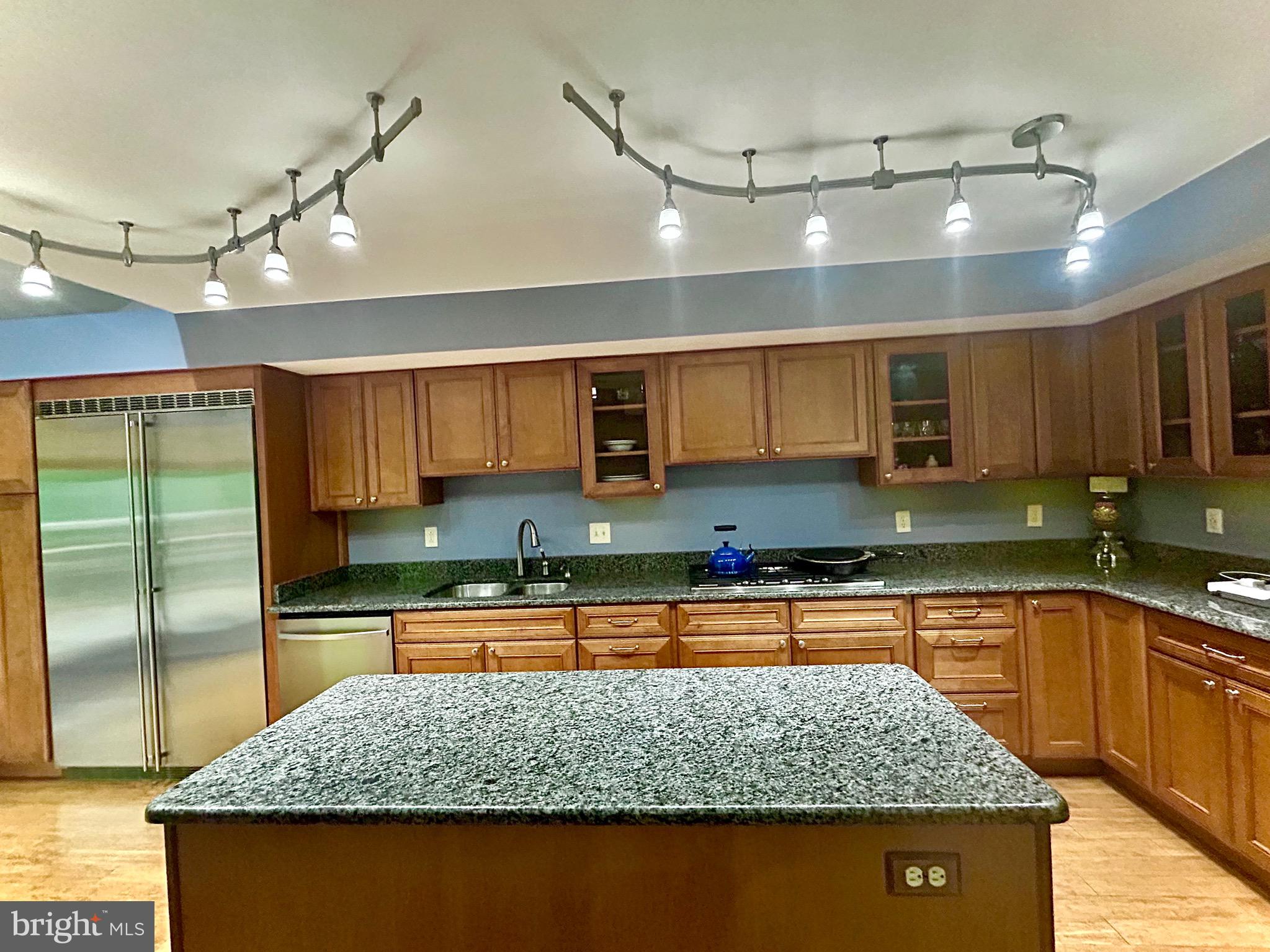 RIVA TRACE - Residential