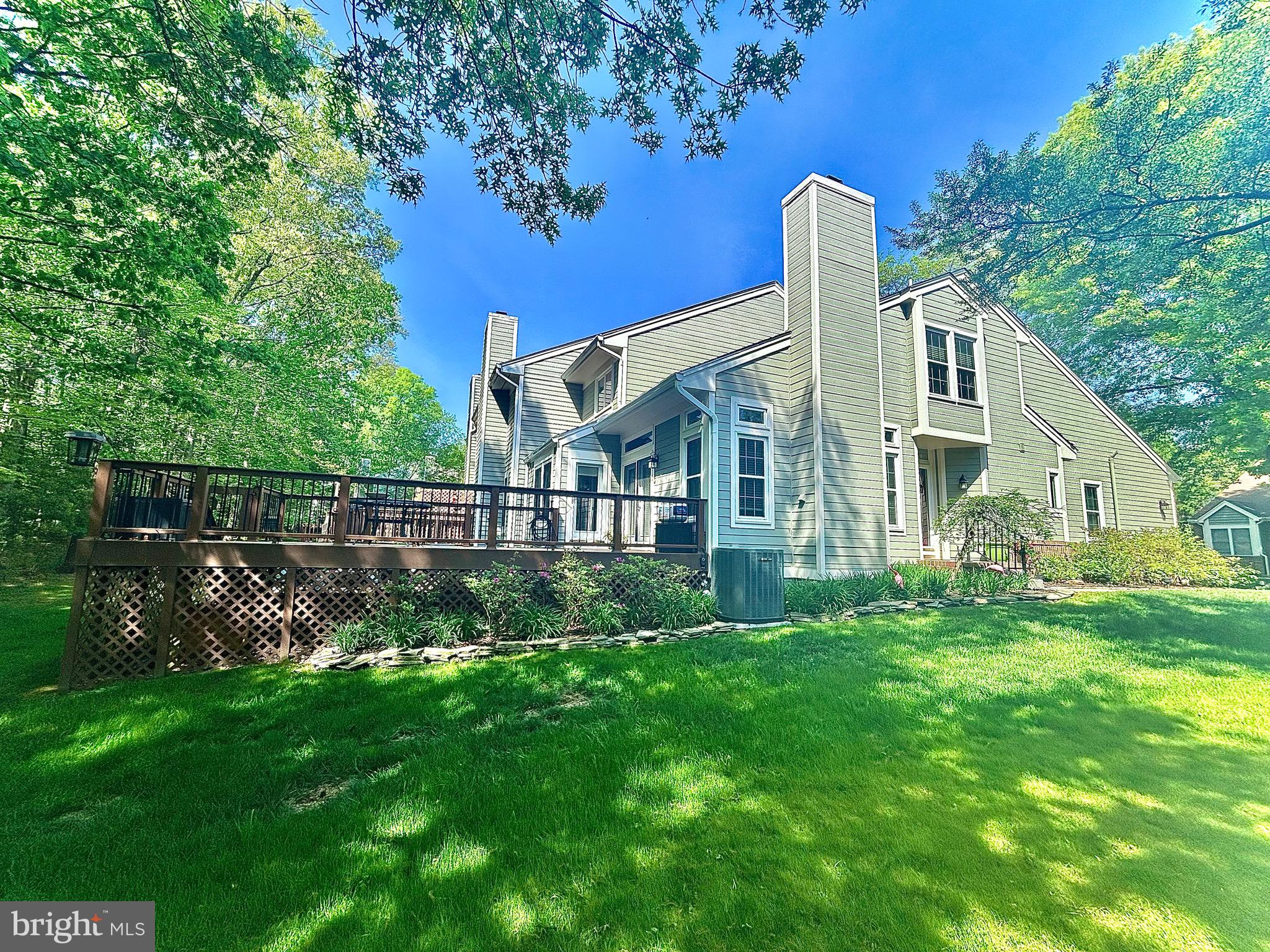 RIVA TRACE - Residential