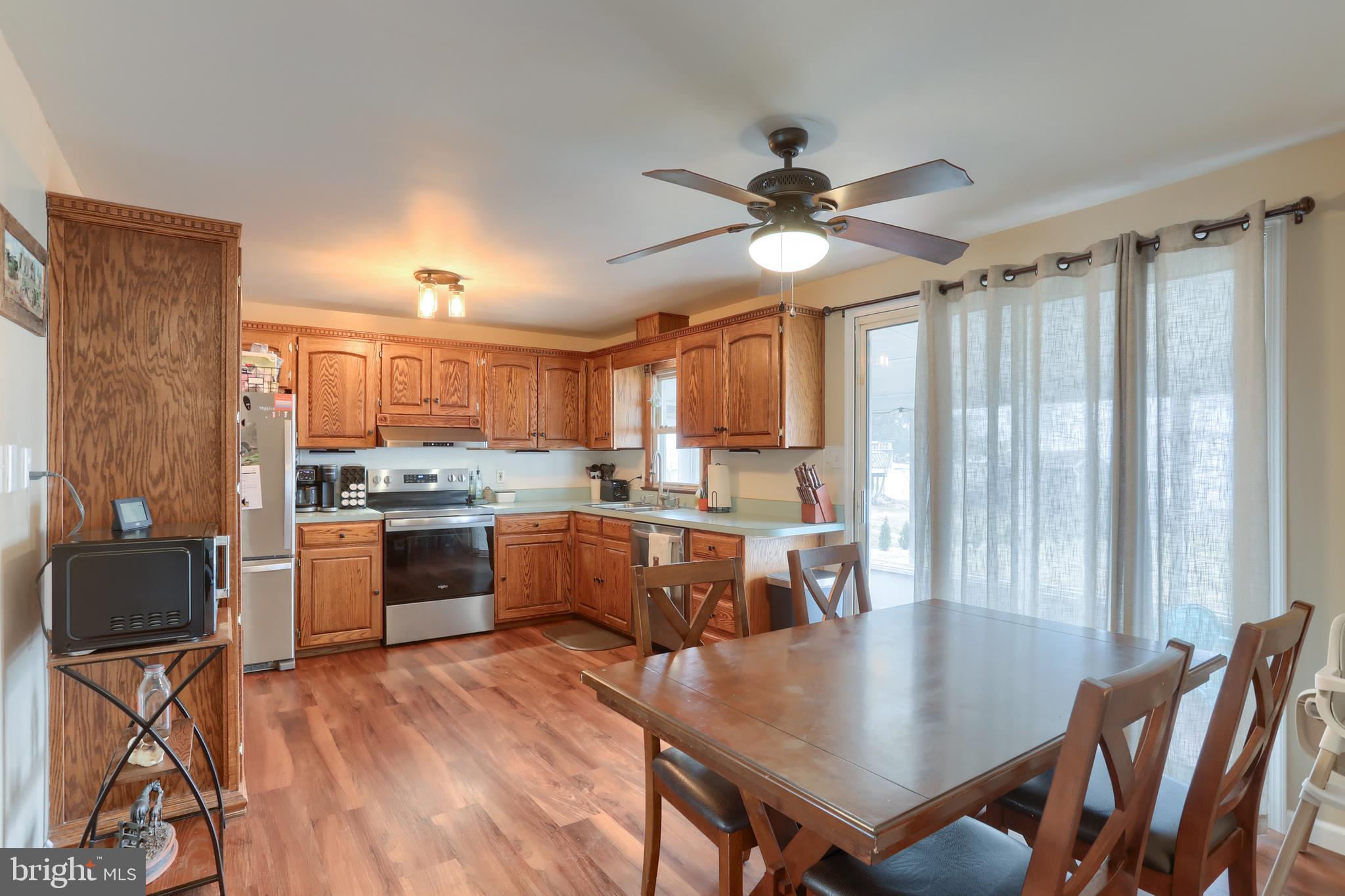 PIONEER HILLS - Residential