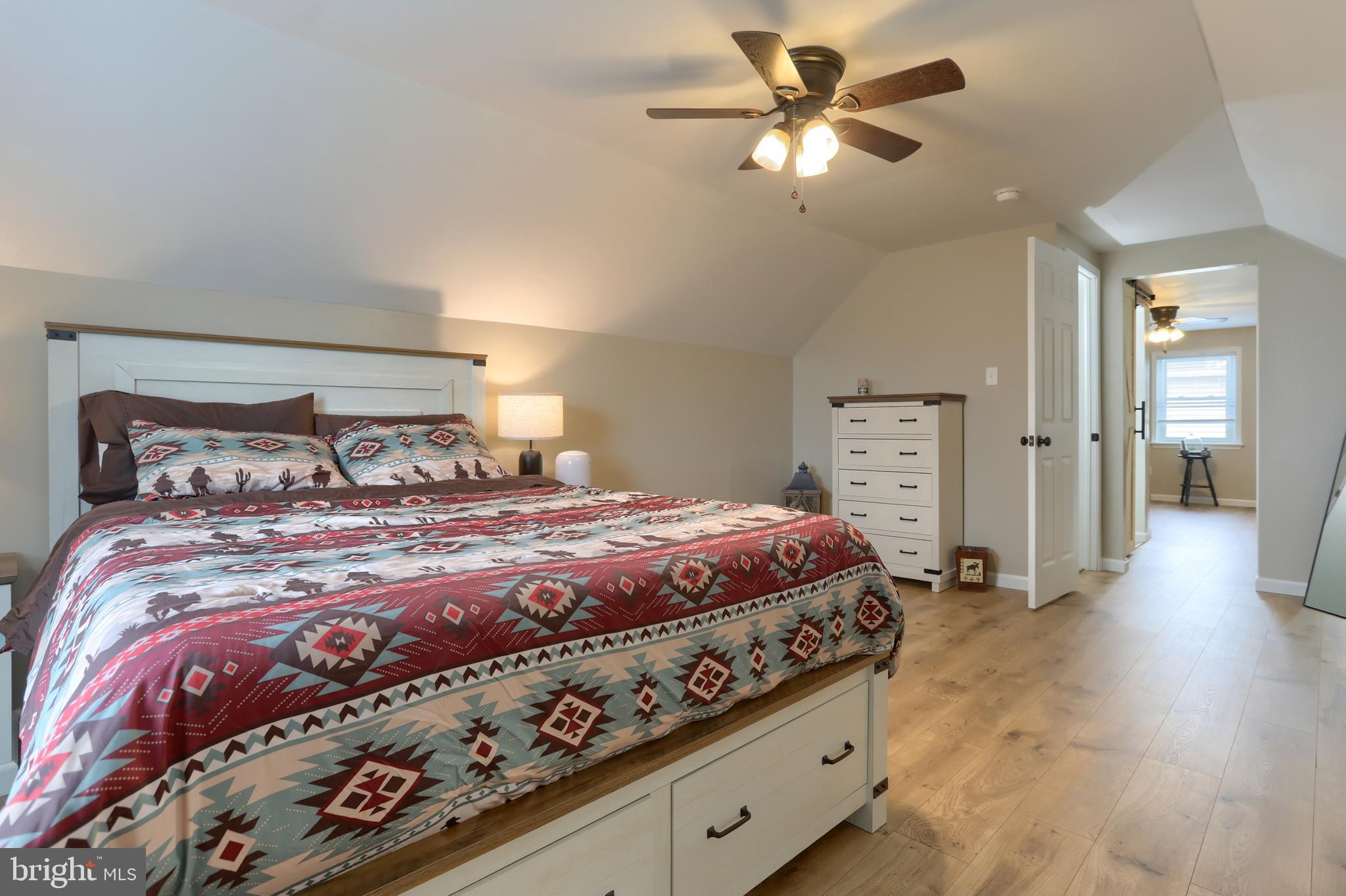 PIONEER HILLS - Residential