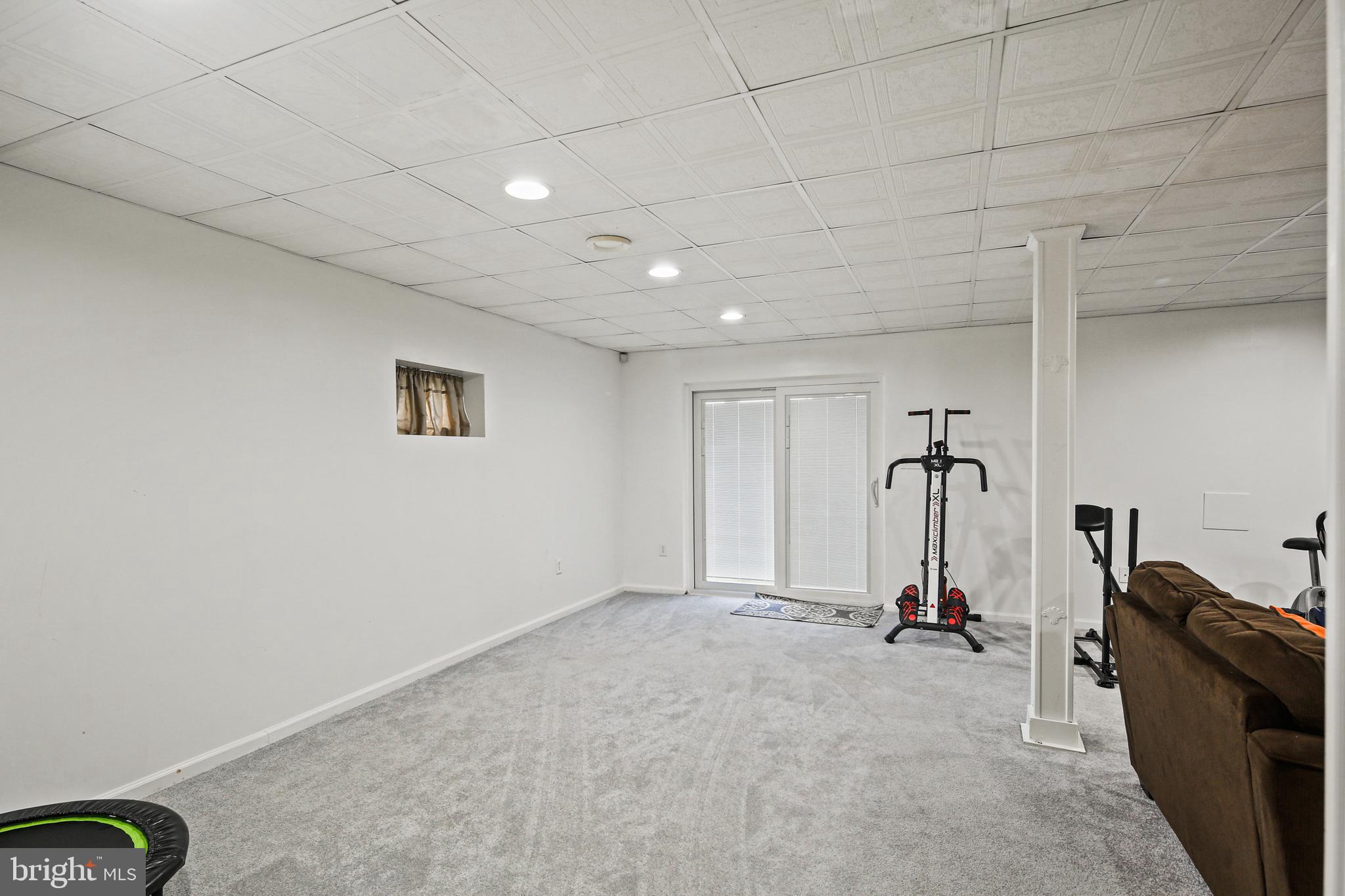 MIDDLE RIVER - Residential