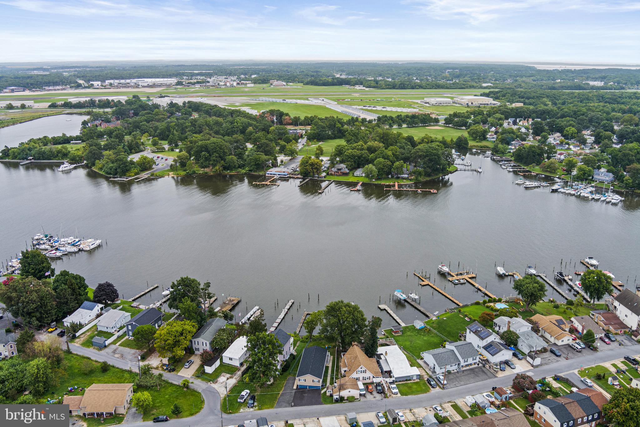 MIDDLE RIVER - Residential