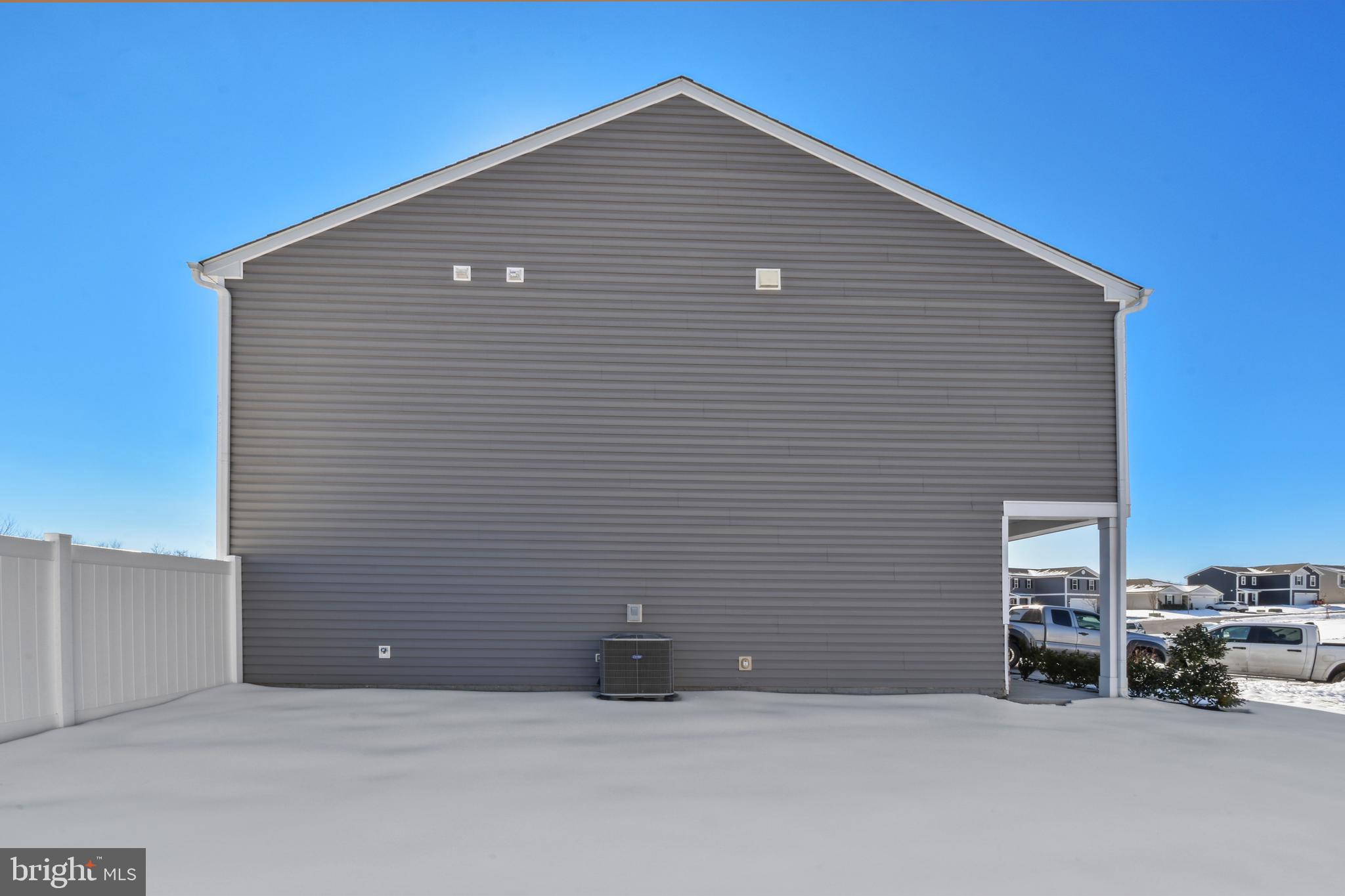 MAGNOLIA SPRINGS - Residential