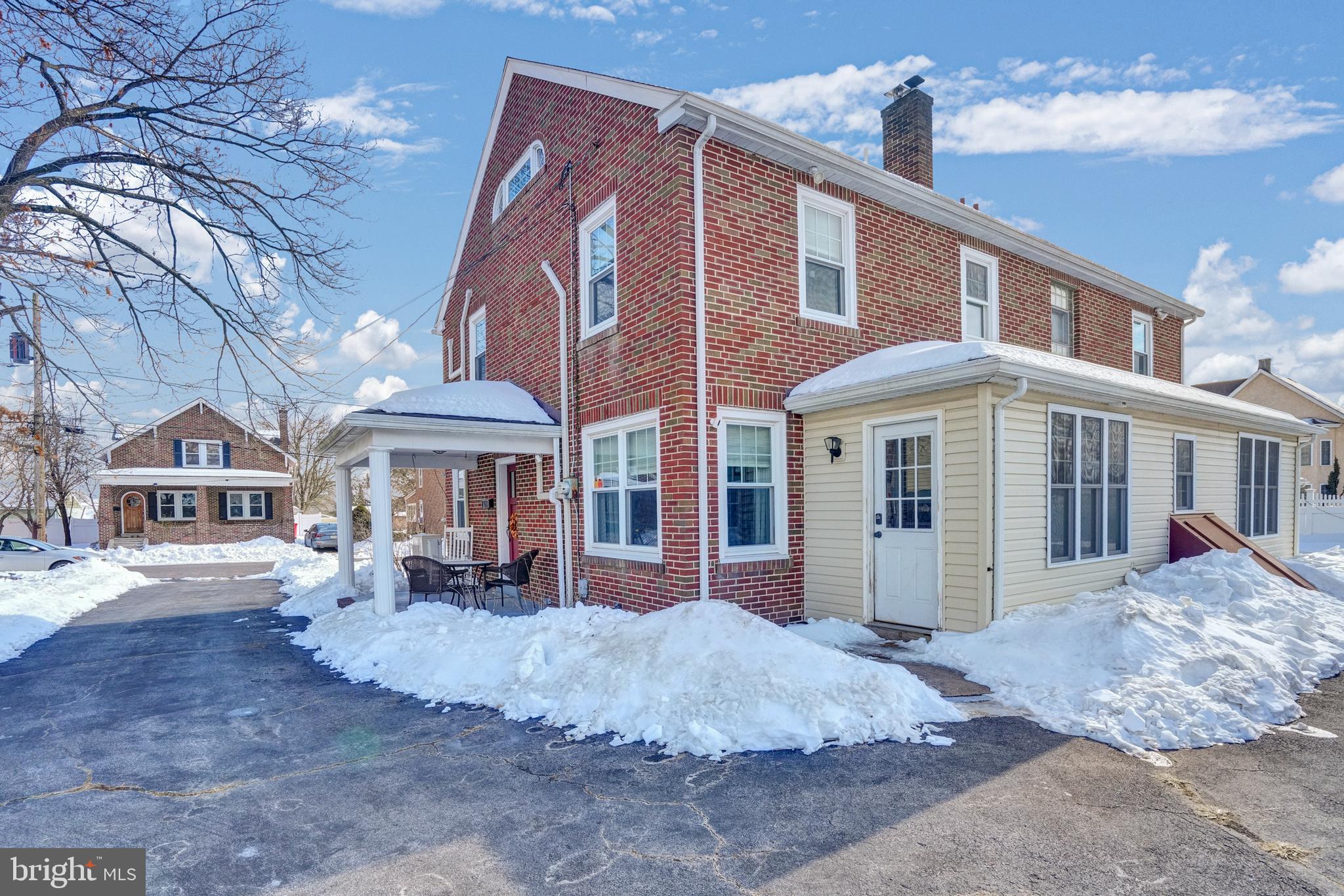 POTTSGROVE - Residential