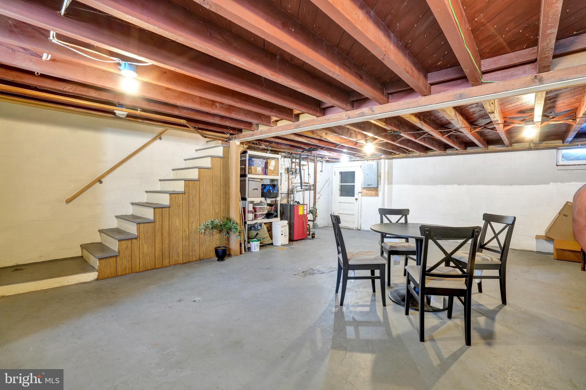 POTTSGROVE - Residential