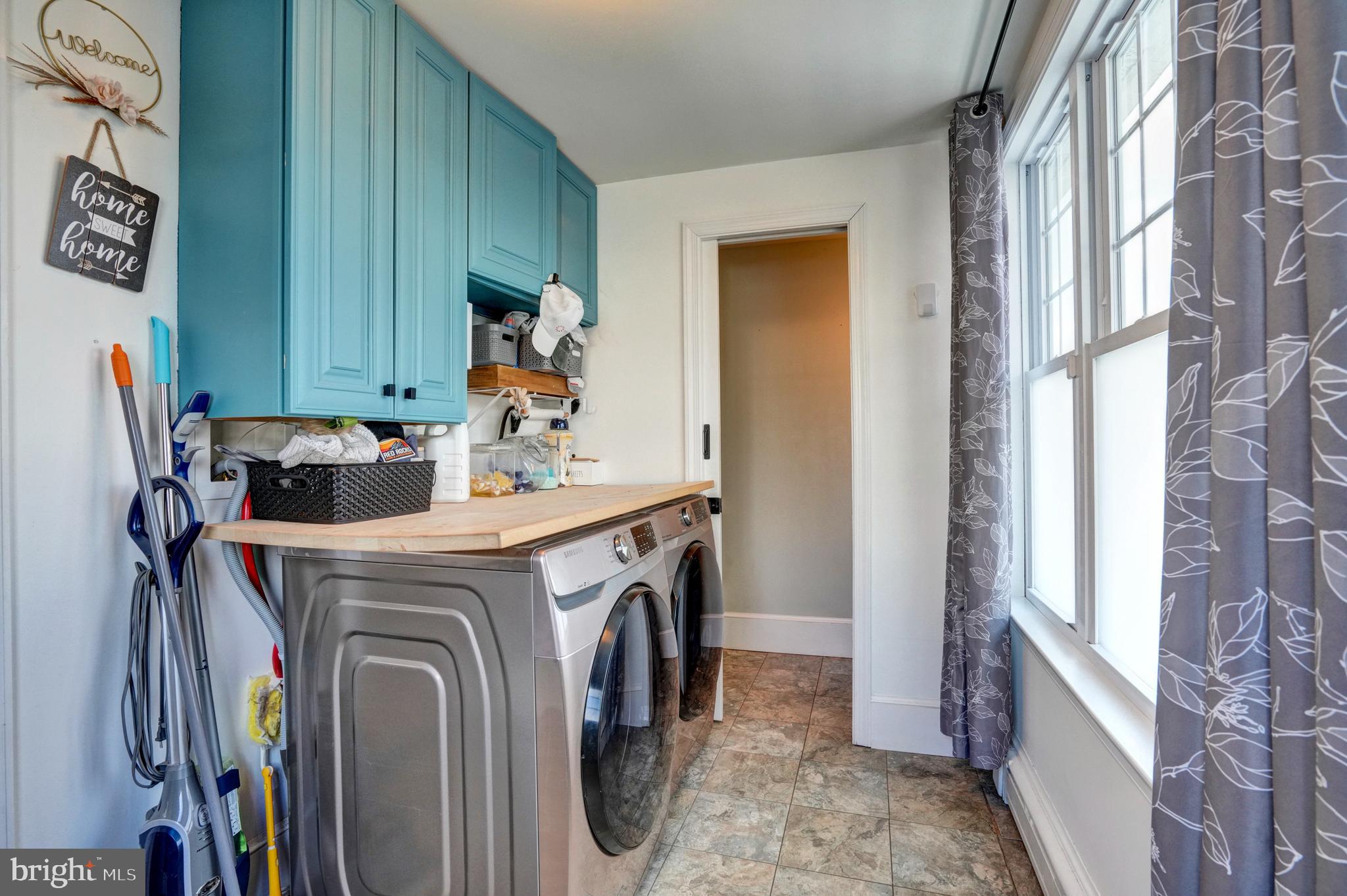 POTTSGROVE - Residential