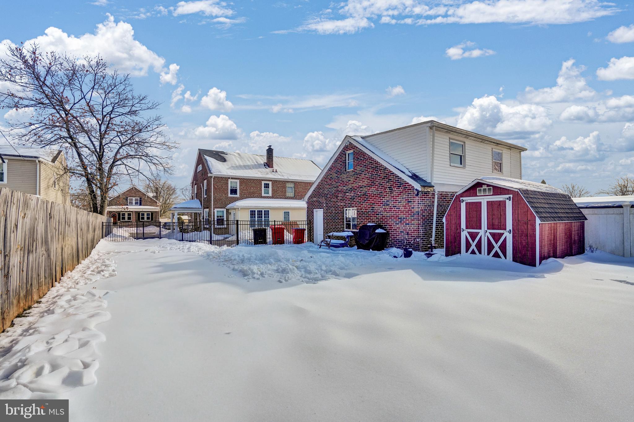 POTTSGROVE - Residential