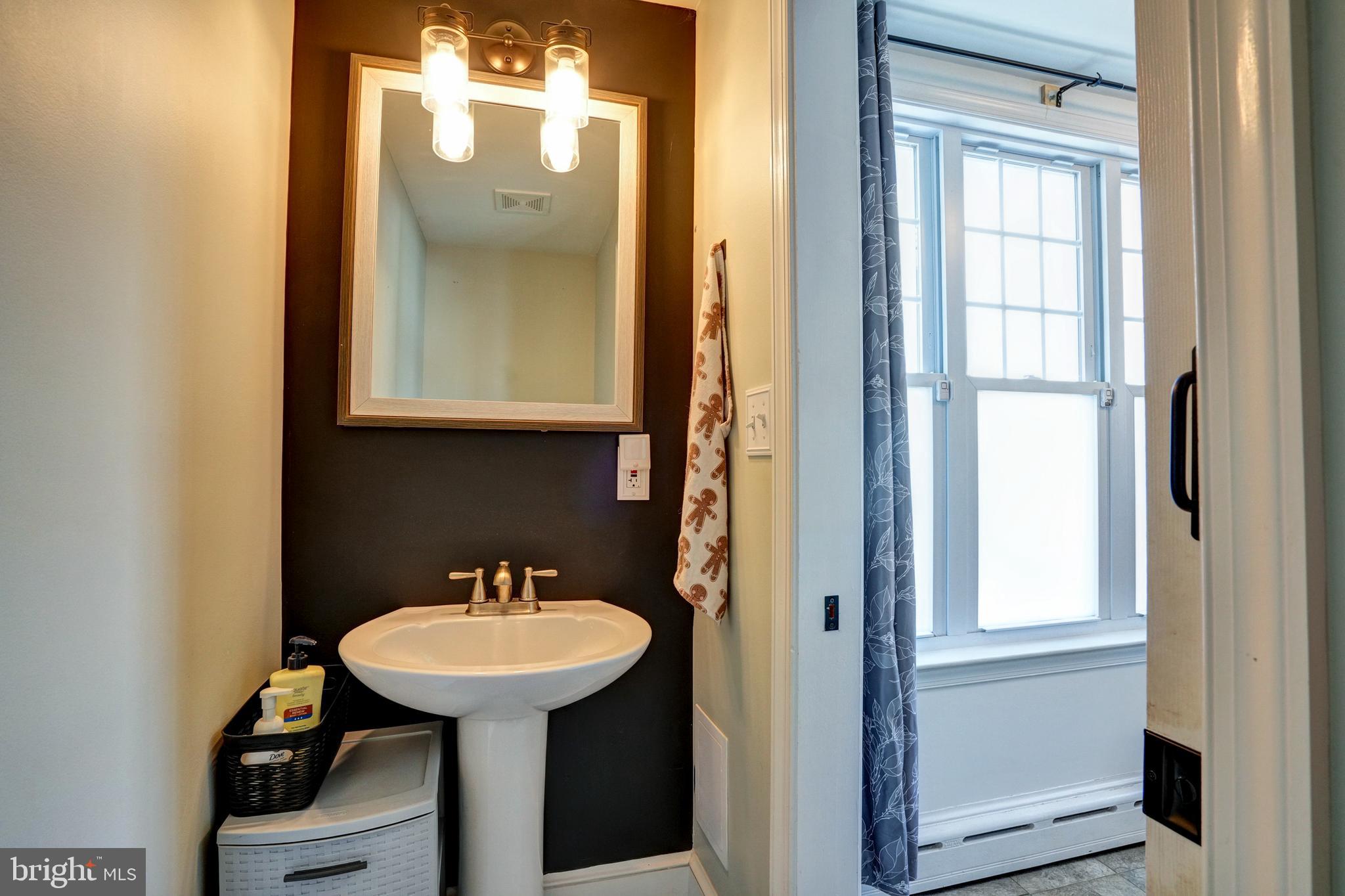 POTTSGROVE - Residential