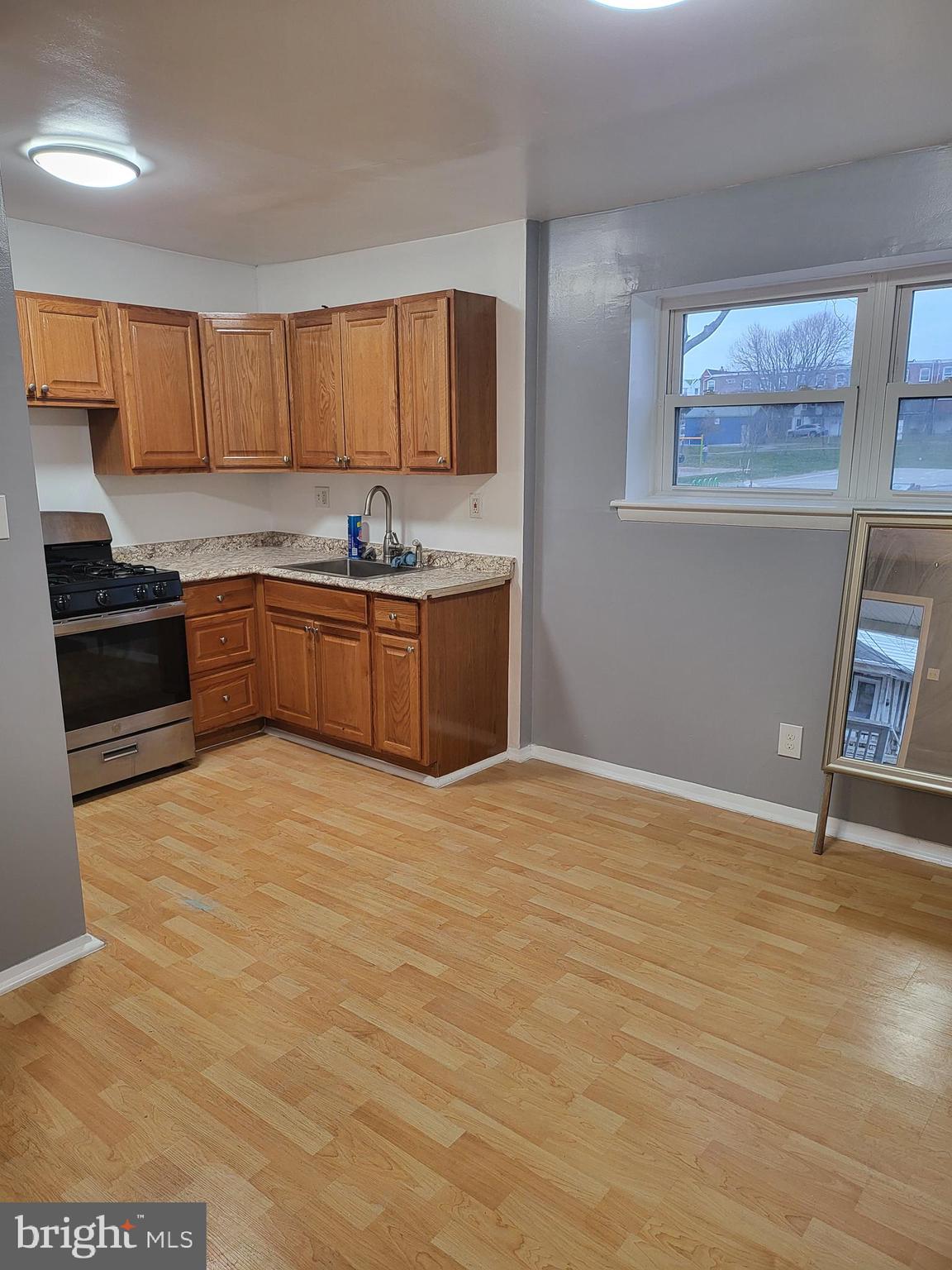 STONEHURST - Residential Lease