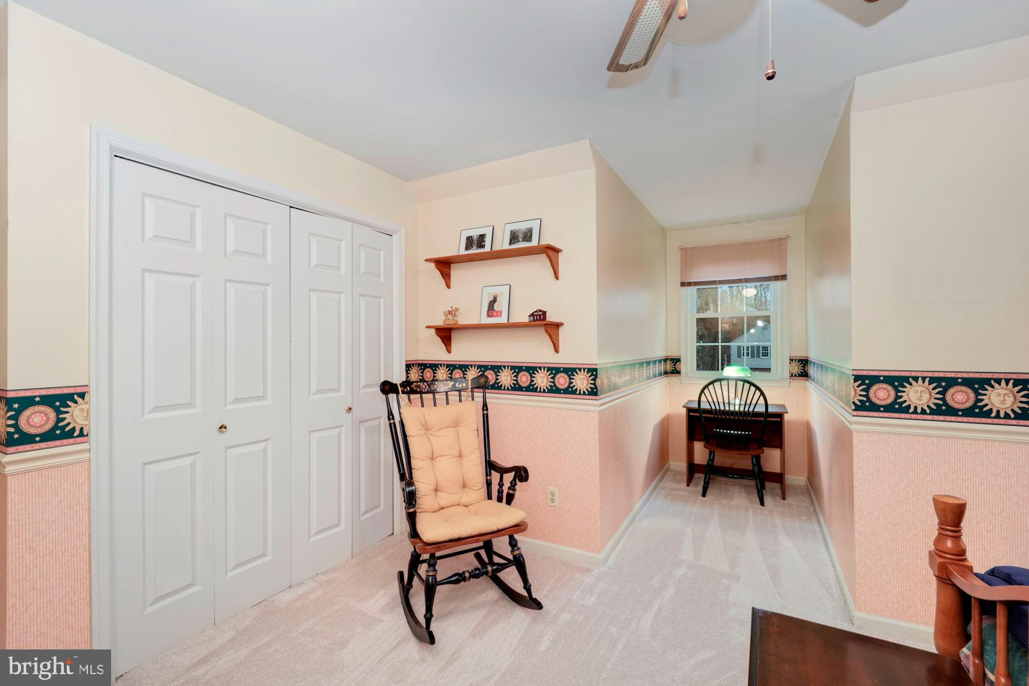 STURBRIDGE - Residential