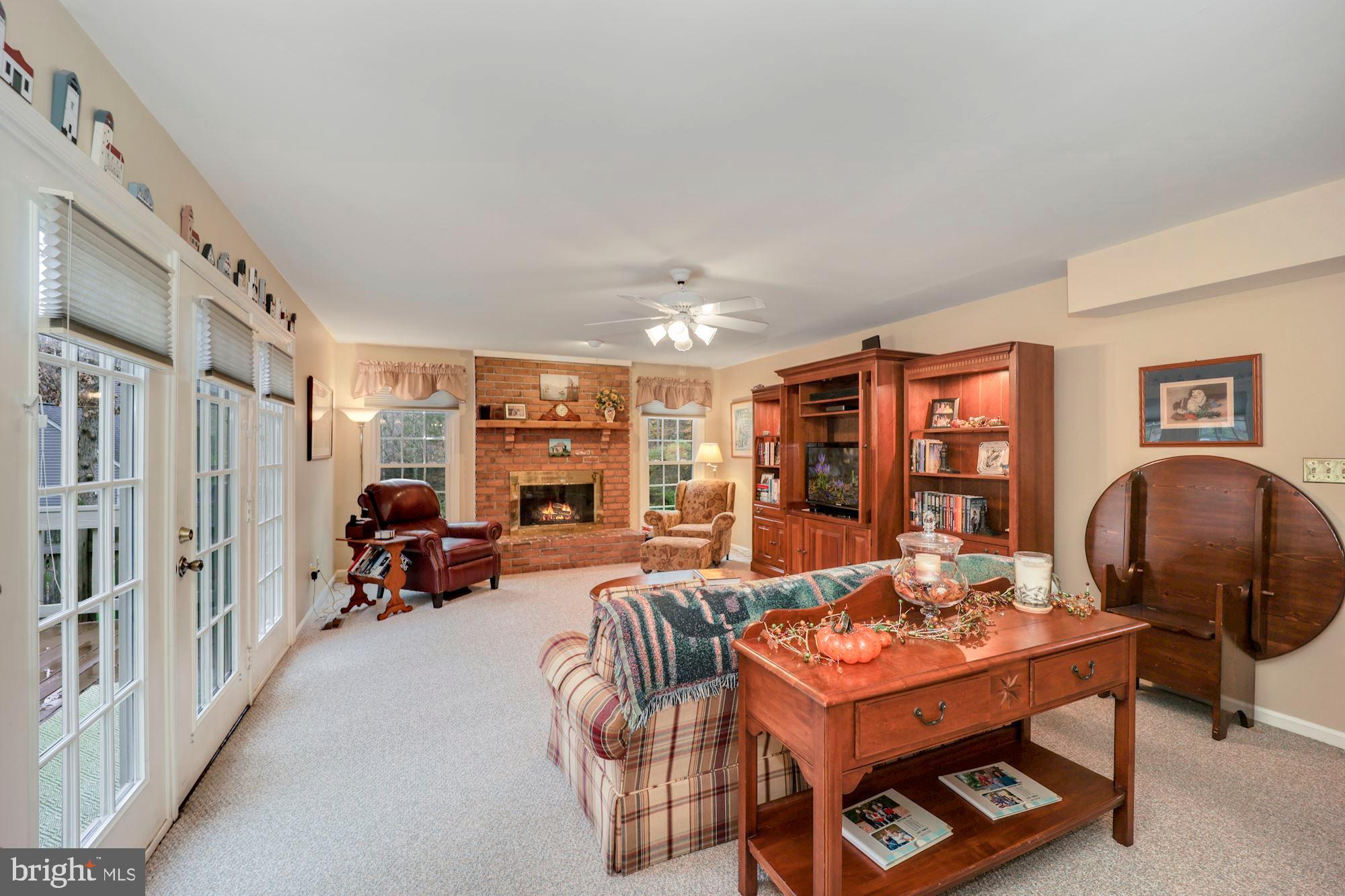 STURBRIDGE - Residential