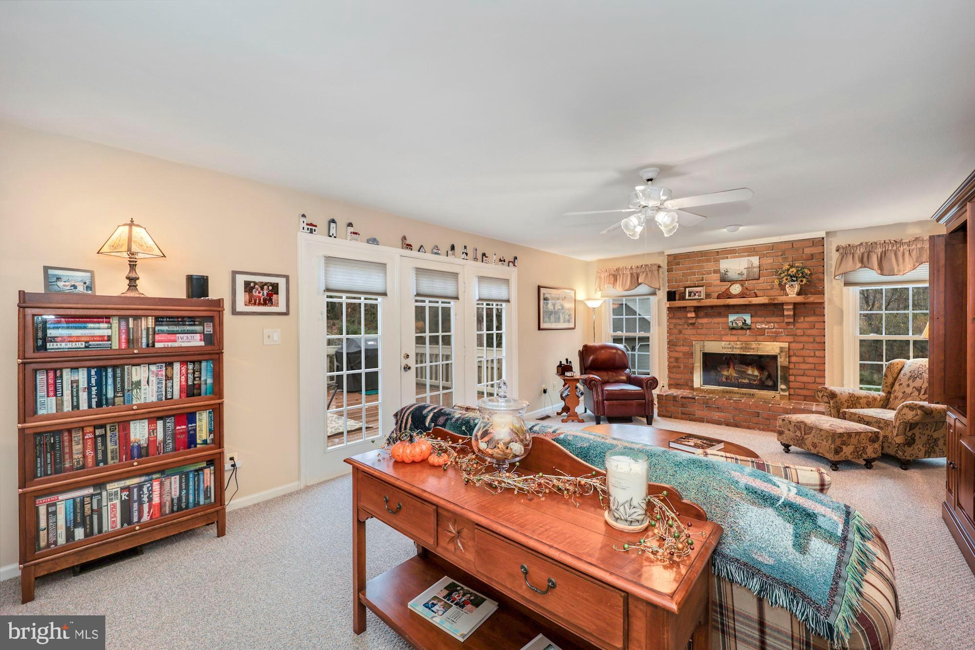 STURBRIDGE - Residential